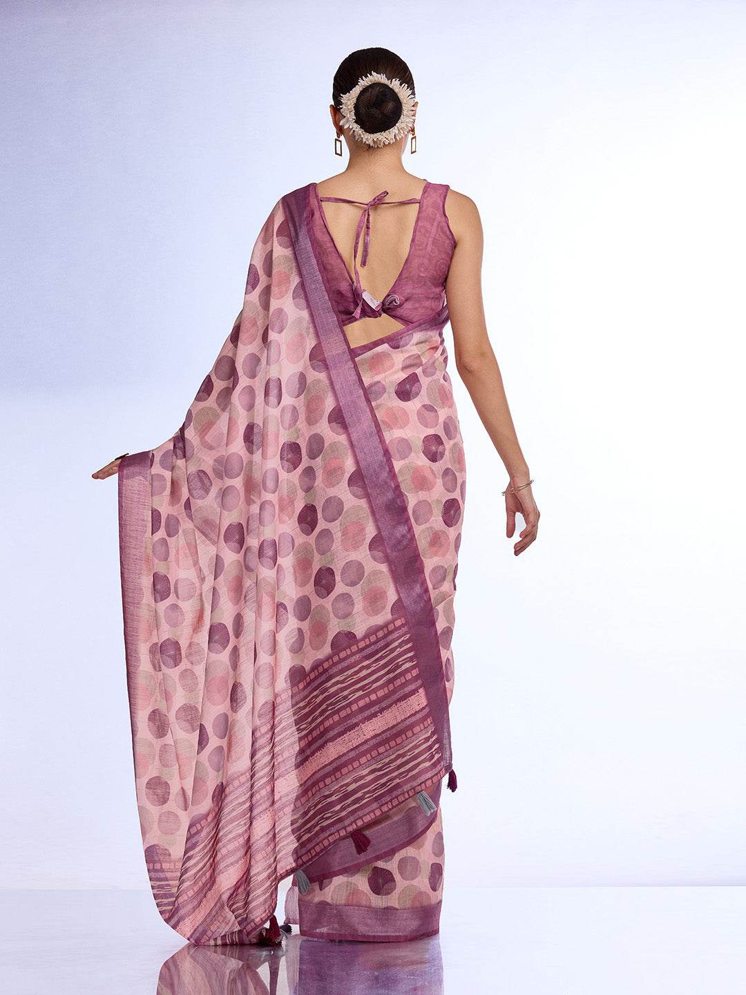 Burgundy Linen Saree With Blouse Piece