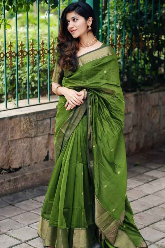 Dazzling Green Cotton Silk Saree With Beautiful Blouse Piece - Mameraa