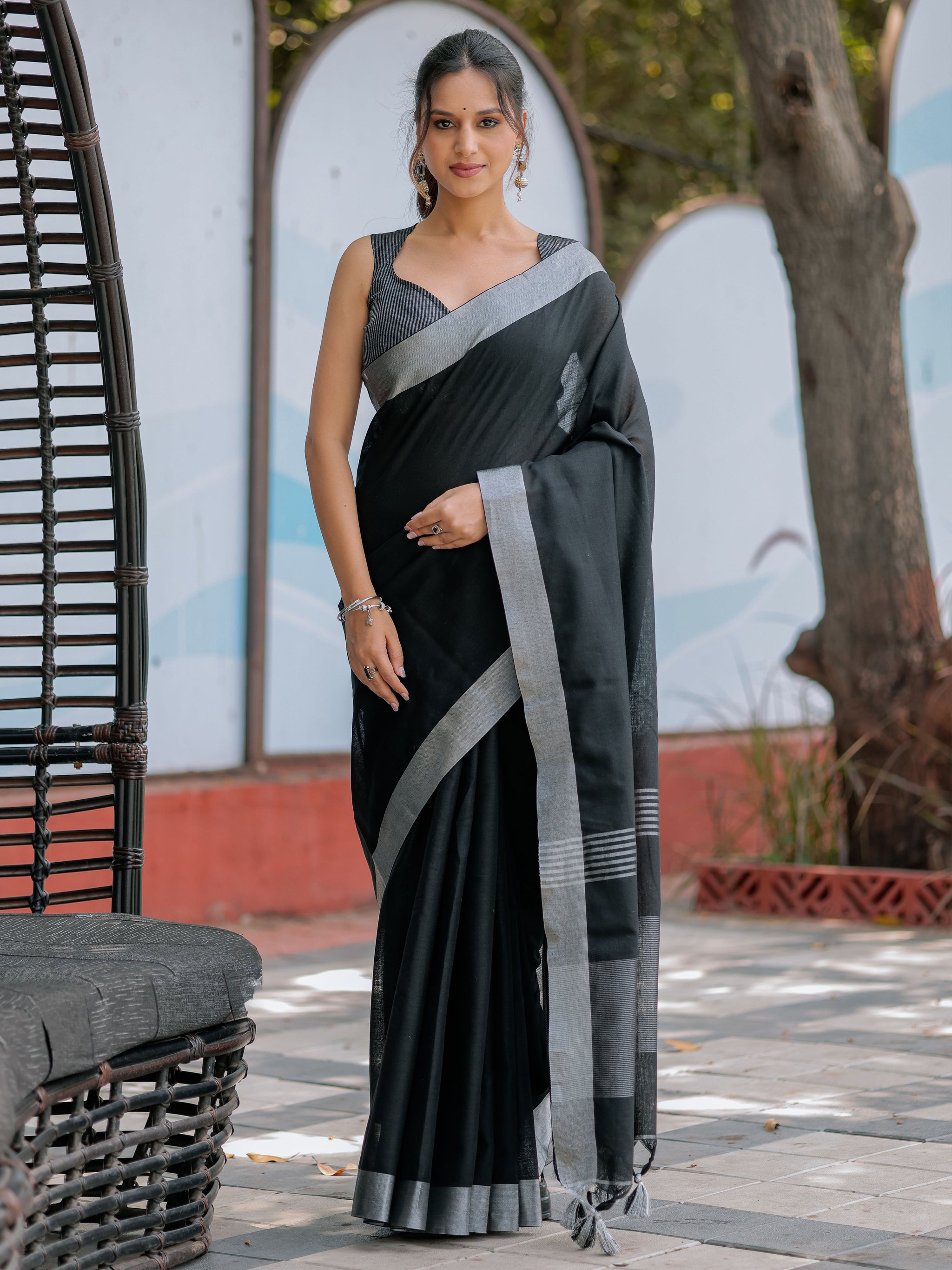 Classic Black Pure Handloom Mul Cotton Saree with Silver Border & Tassel Detailing