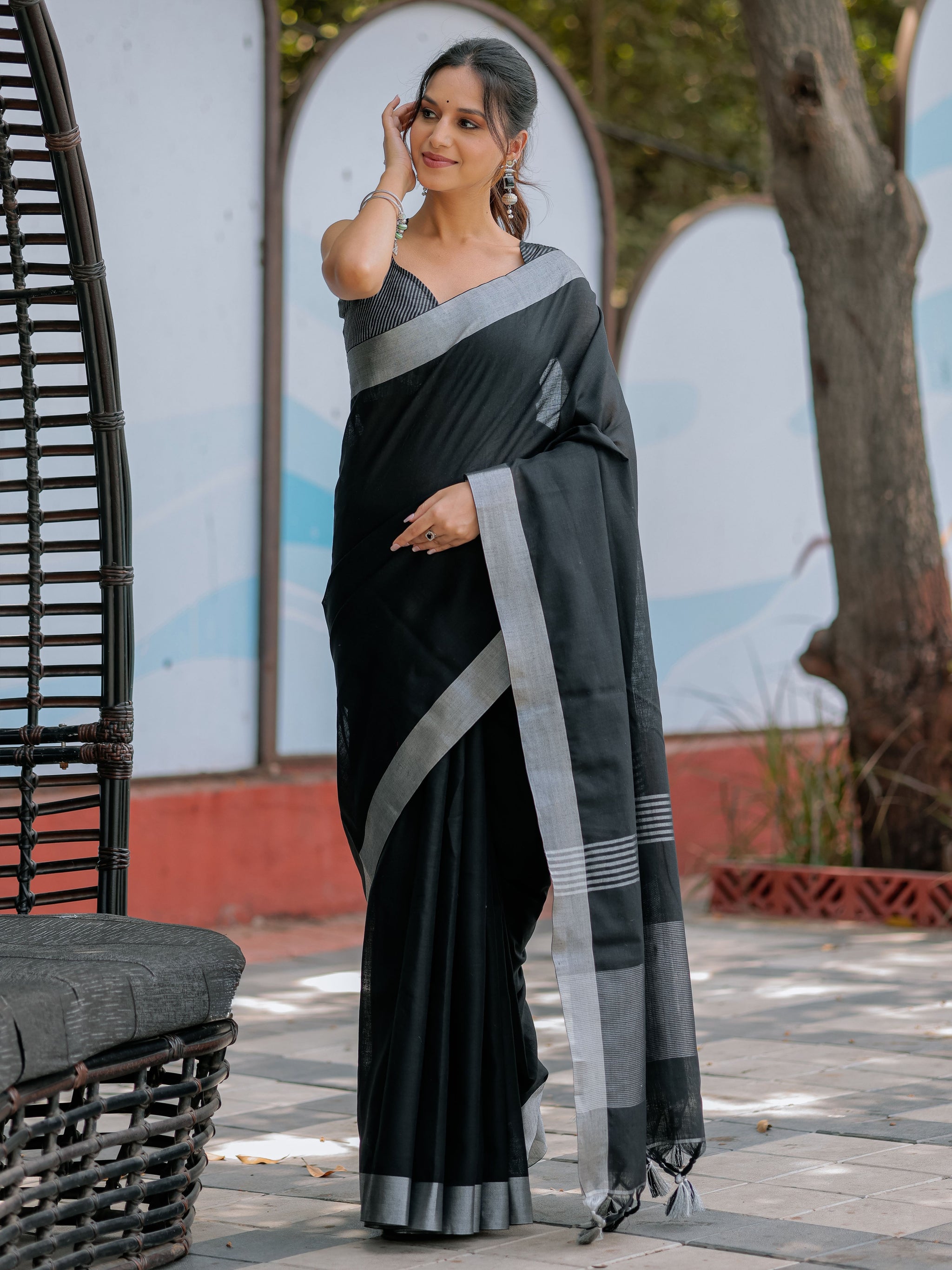 Classic Black Pure Handloom Mul Cotton Saree with Silver Border & Tassel Detailing