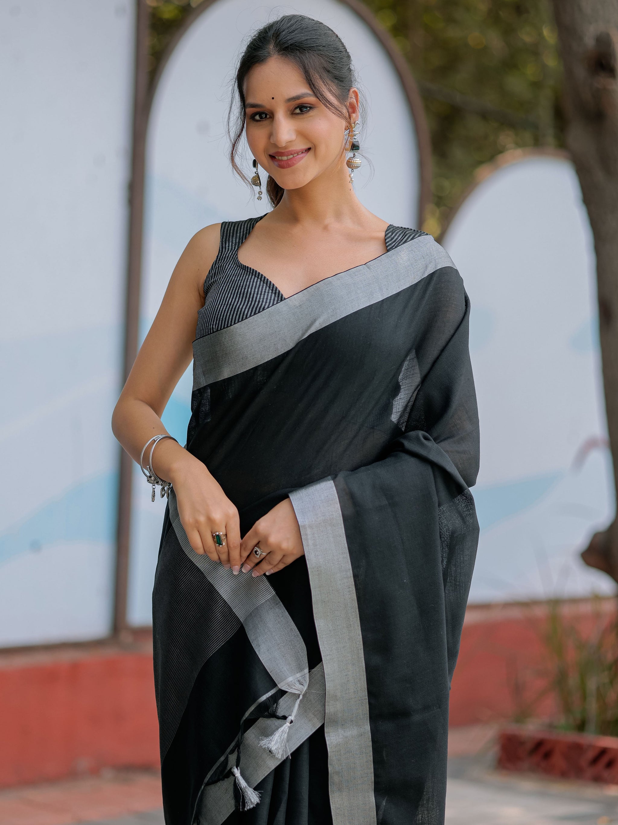 Classic Black Pure Handloom Mul Cotton Saree with Silver Border & Tassel Detailing