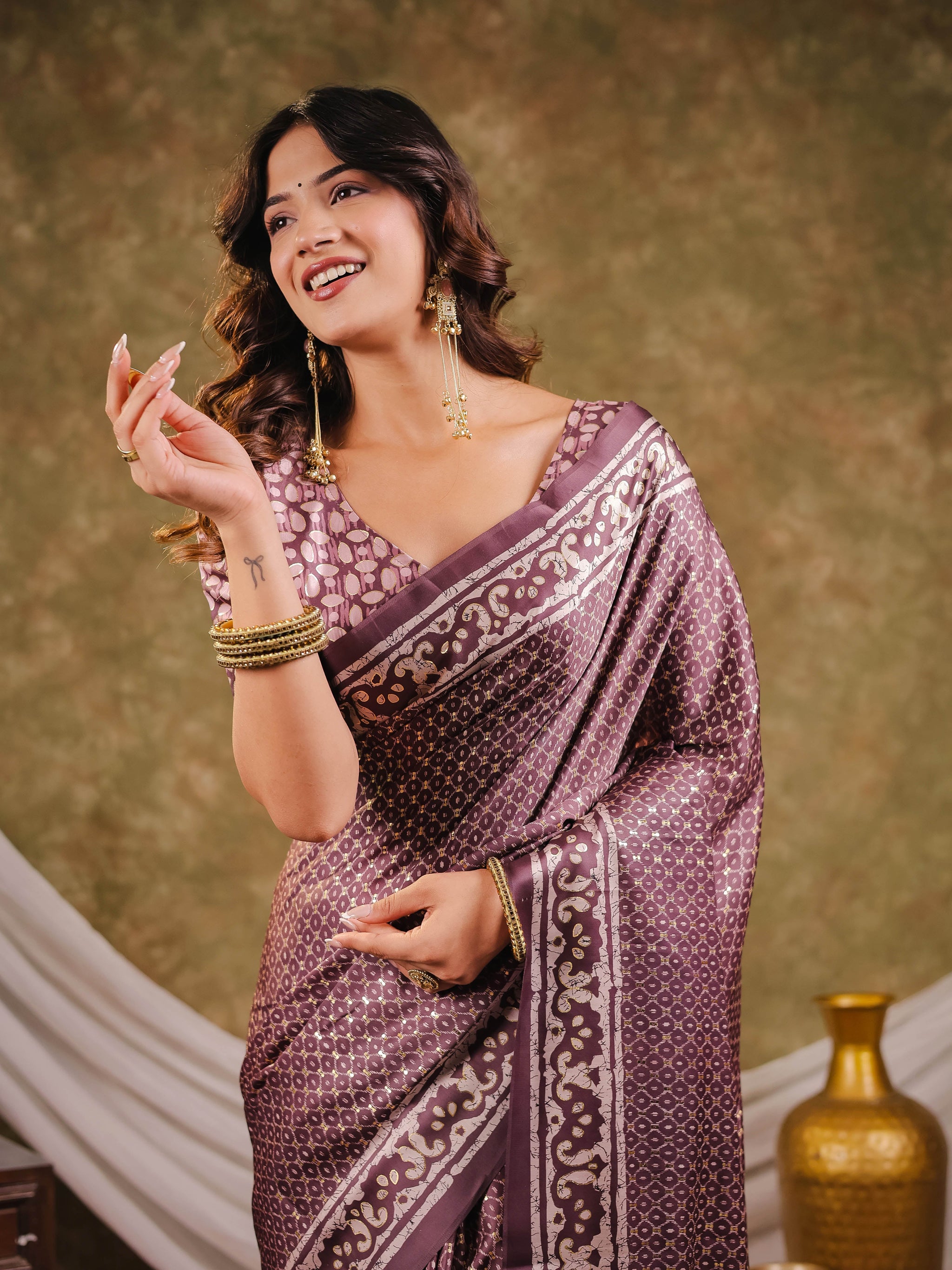Dusty Mauve Pure Chinnon Ajrakh Printed Saree with Tassel Edges, Traditional Ethnic Print & Matching Blouse Piece