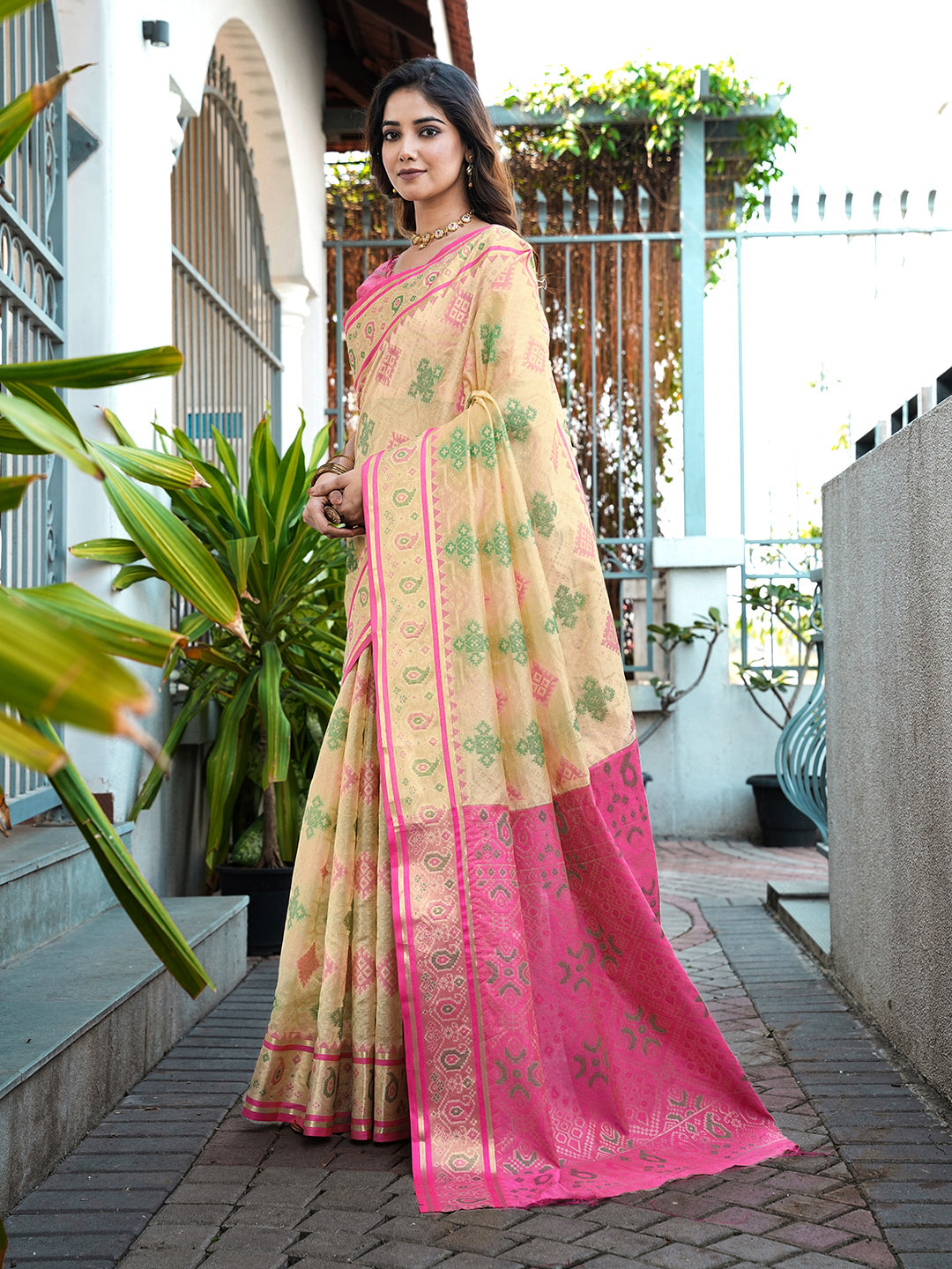 Cream Organza Zari Woven Patola Saree