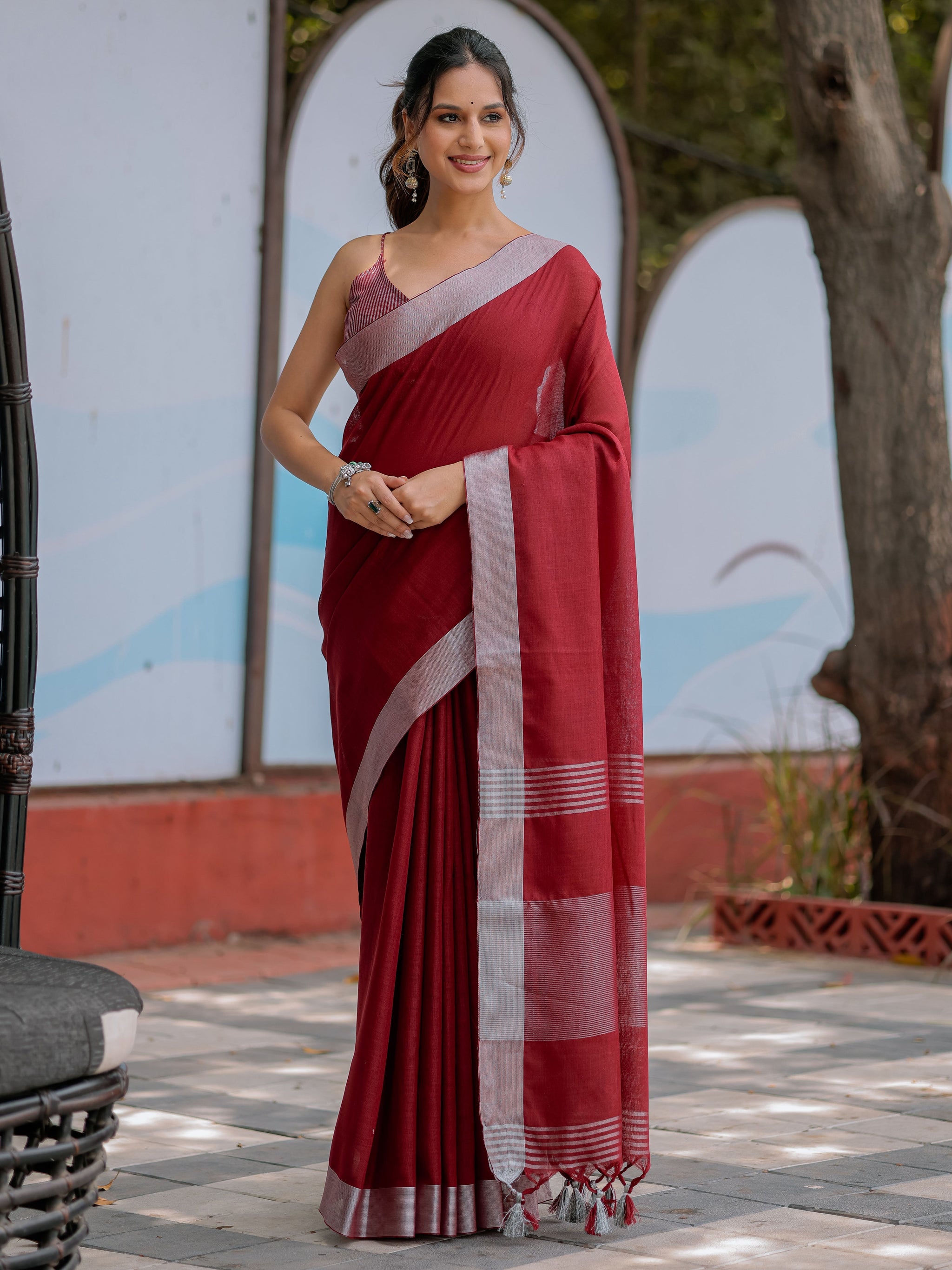 Elegant Wine Red Pure Handloom Mul Cotton Saree with Silver Border & Tassel Detailing