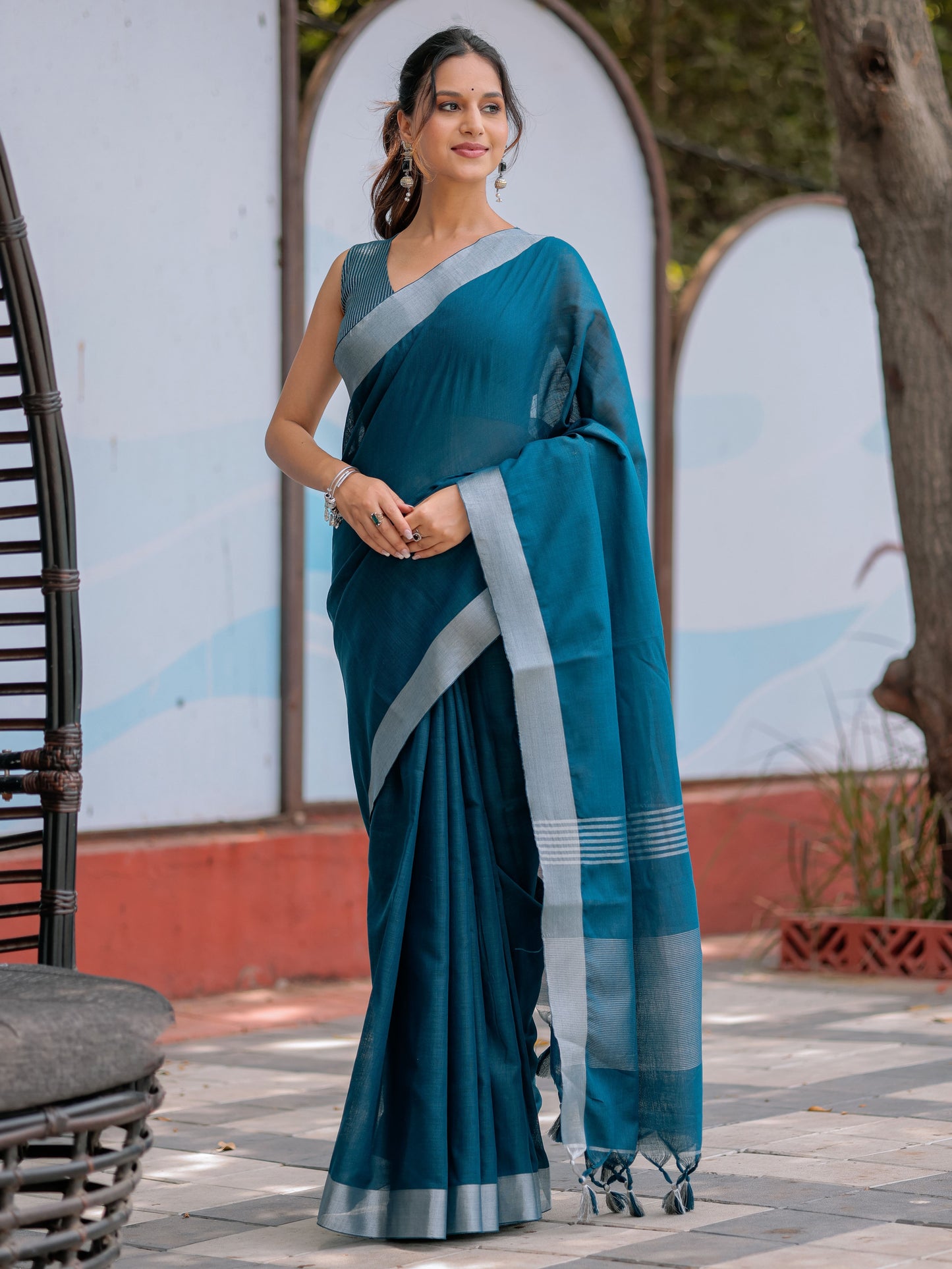 Elegant Teal Blue Pure Handloom Mul Cotton Saree with Silver Border & Tassel Detailing