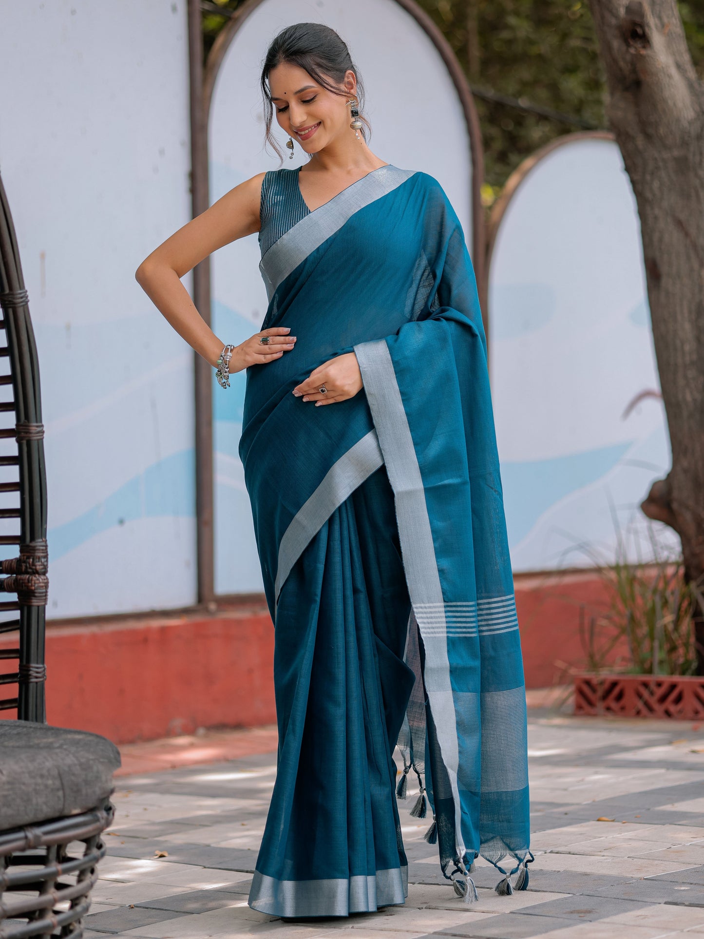 Elegant Teal Blue Pure Handloom Mul Cotton Saree with Silver Border & Tassel Detailing