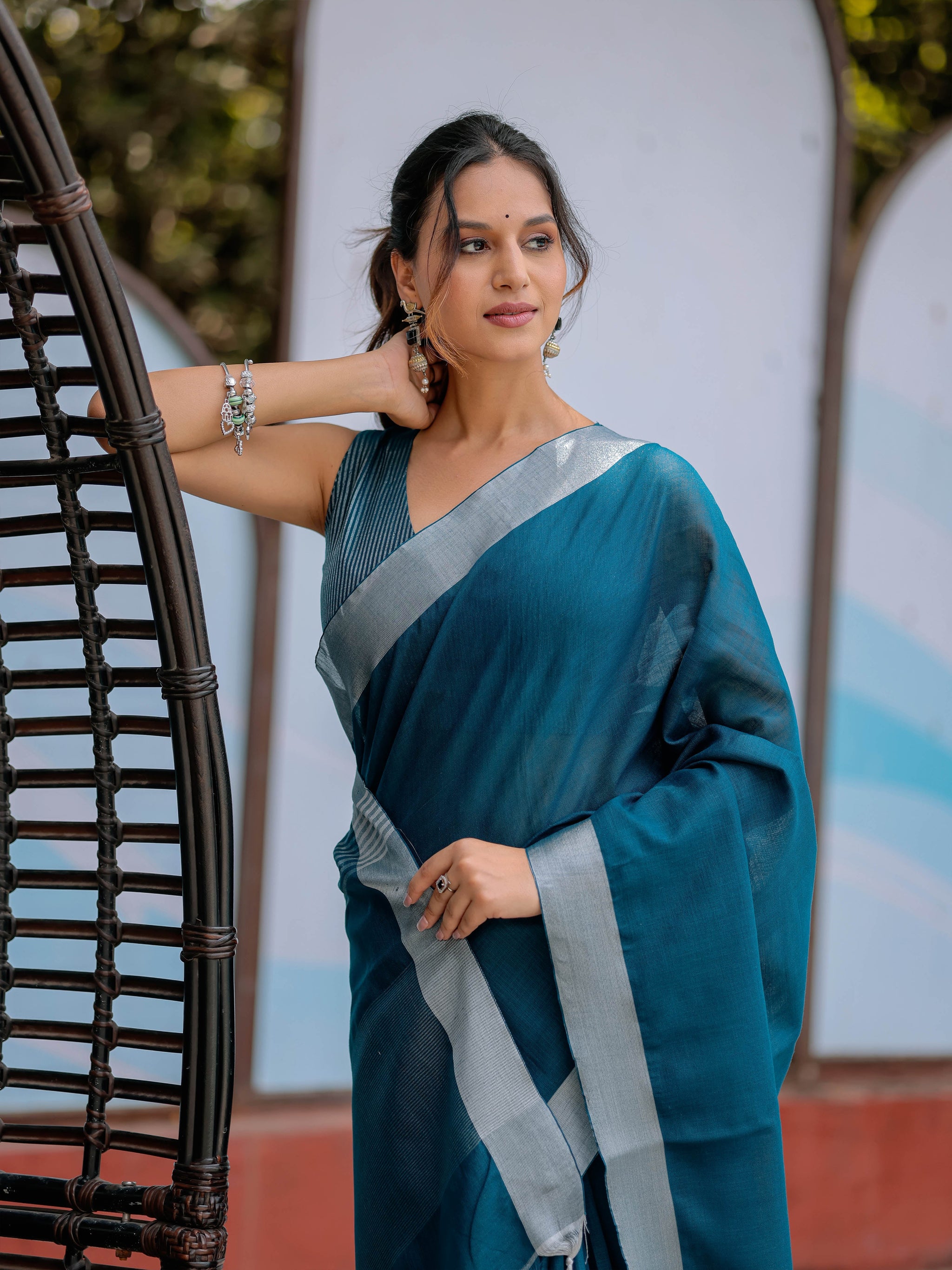 Elegant Teal Blue Pure Handloom Mul Cotton Saree with Silver Border & Tassel Detailing
