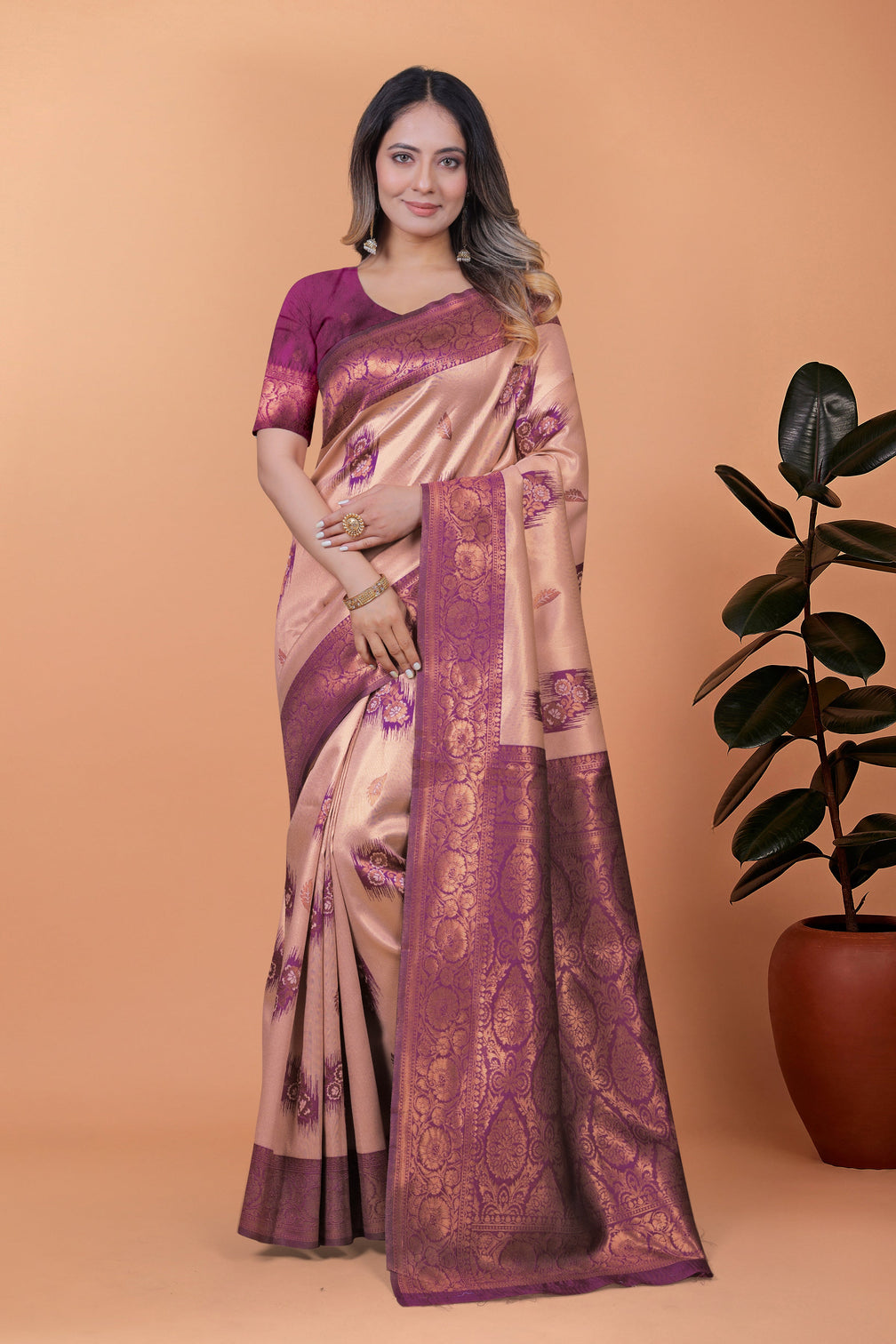 Stylish Pink and Purple Silk Saree with Golden Zari Work – Perfect for Special Occasions and Festivities