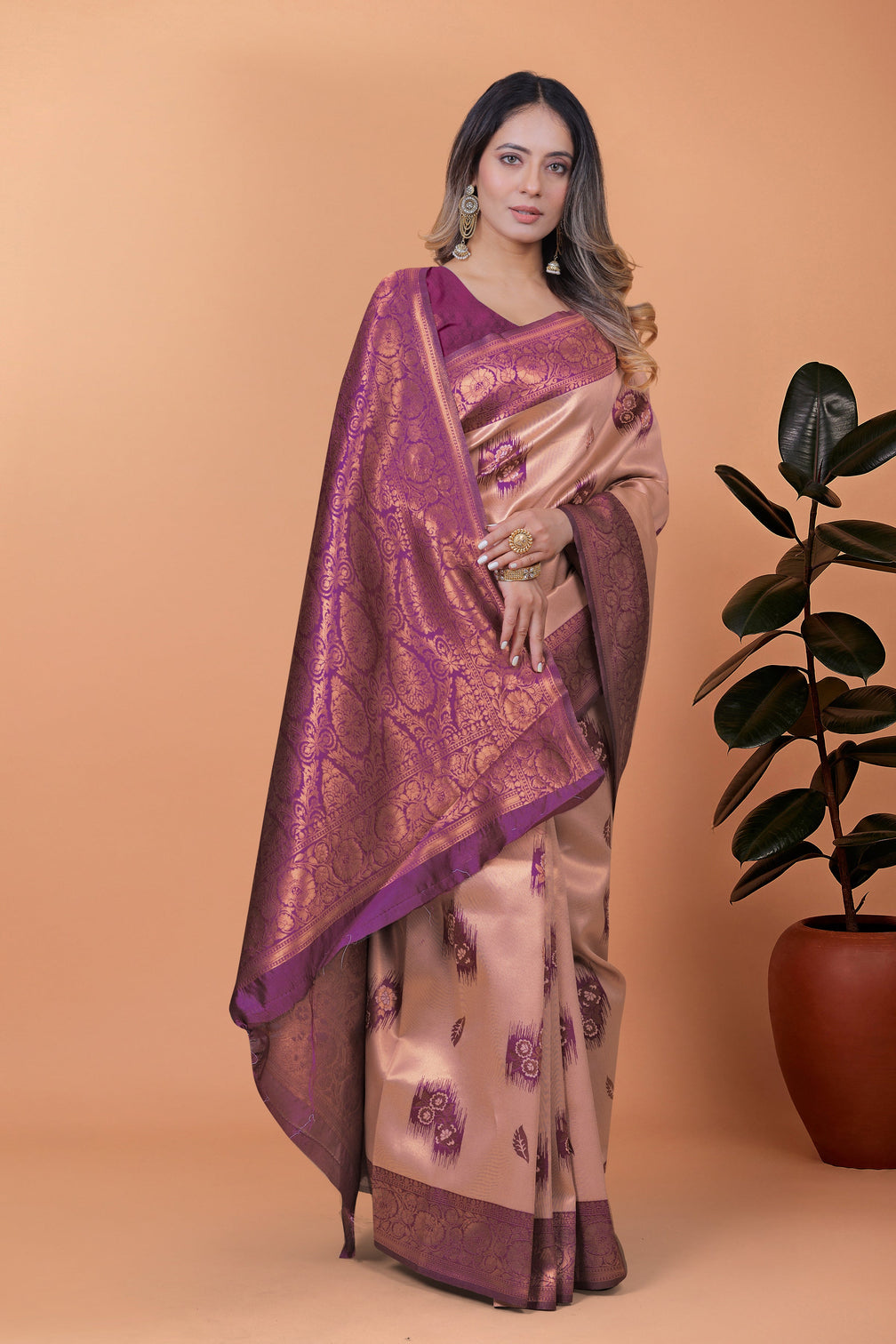 Stylish Pink and Purple Silk Saree with Golden Zari Work – Perfect for Special Occasions and Festivities