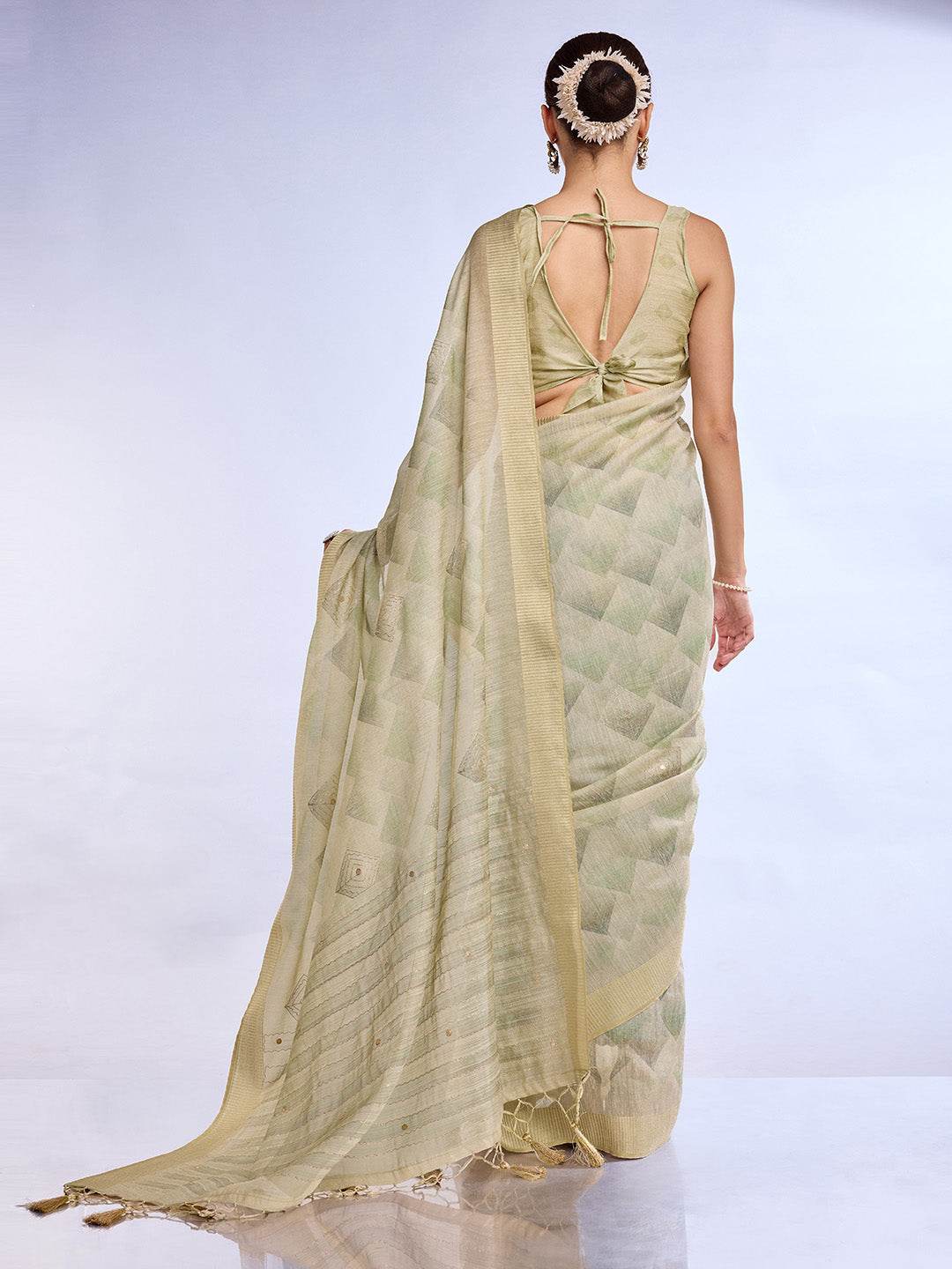 Green Tissue Linen Saree With Blouse Piece