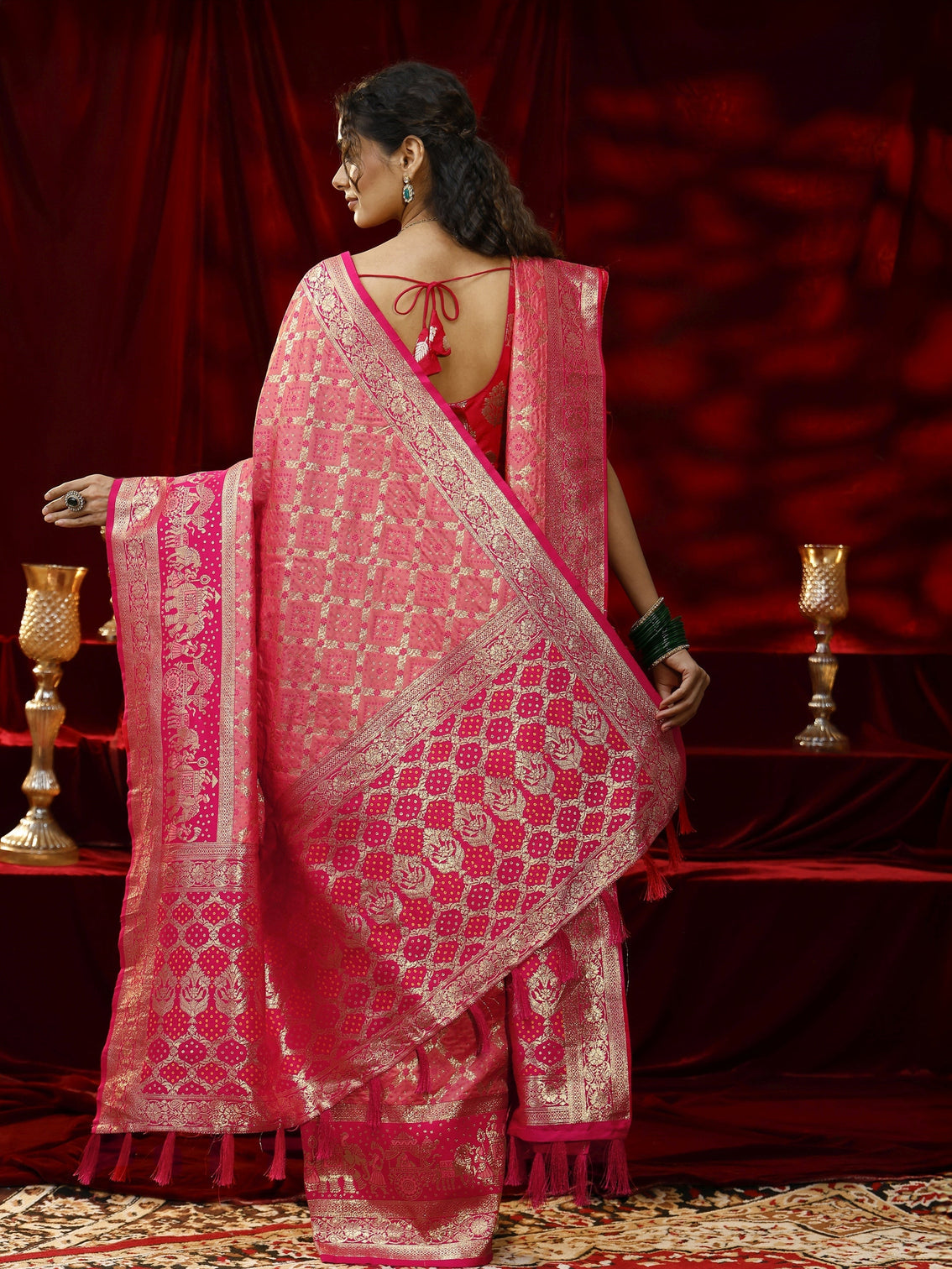 Mameraa Peach Badhani Woven Design Silk blend Saree with dupatta
