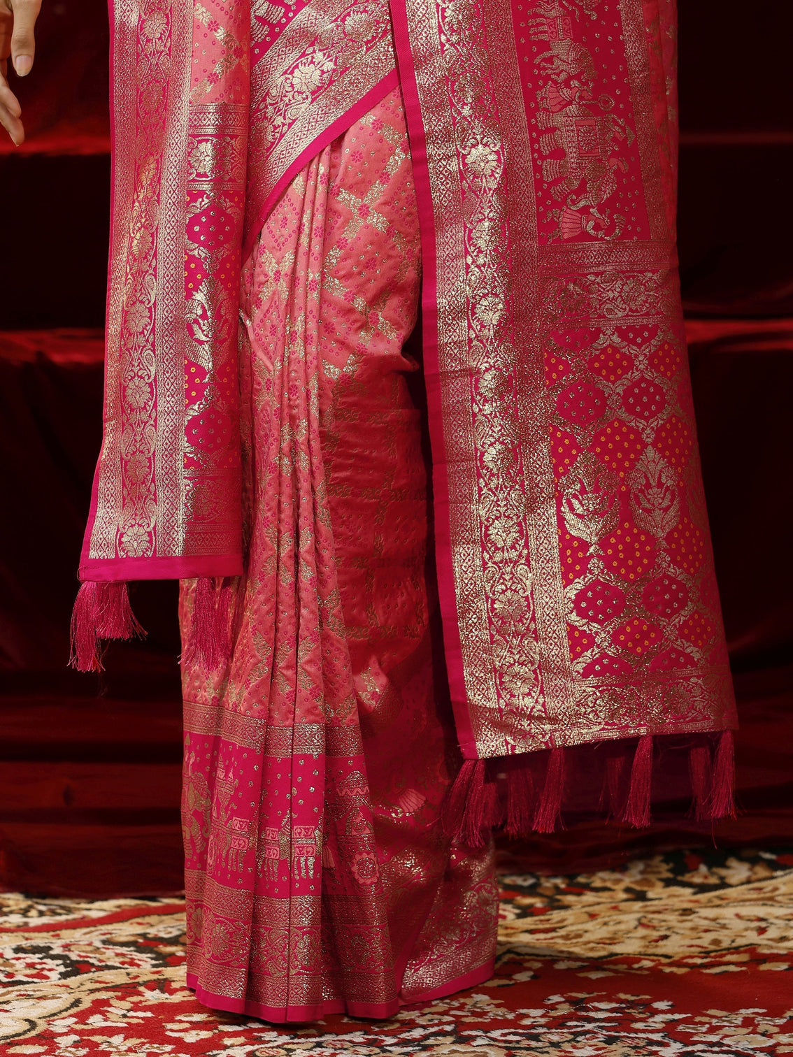 Mameraa Peach Badhani Woven Design Silk blend Saree with dupatta