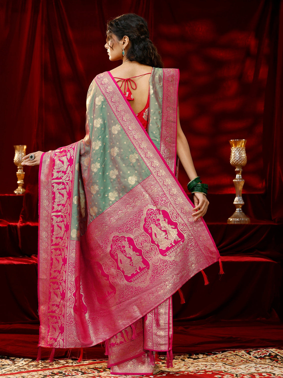 Mameraa Grey Ethnic Motif Woven Design Silk blend Saree with dupatta