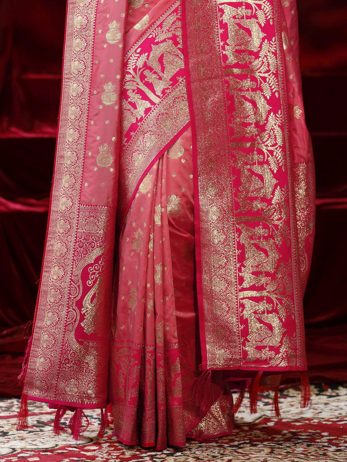 Mameraa Peach Ethnic Motif Woven Design Silk blend Saree with dupatta