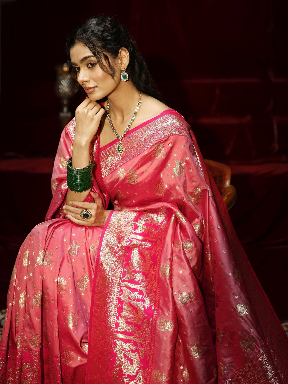 Mameraa Peach Ethnic Motif Woven Design Silk blend Saree with dupatta
