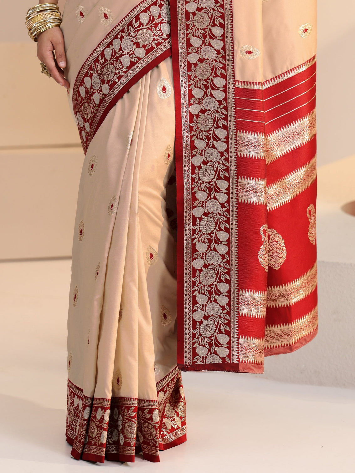 Mameraa Beige Woven Design Silk Blend Saree