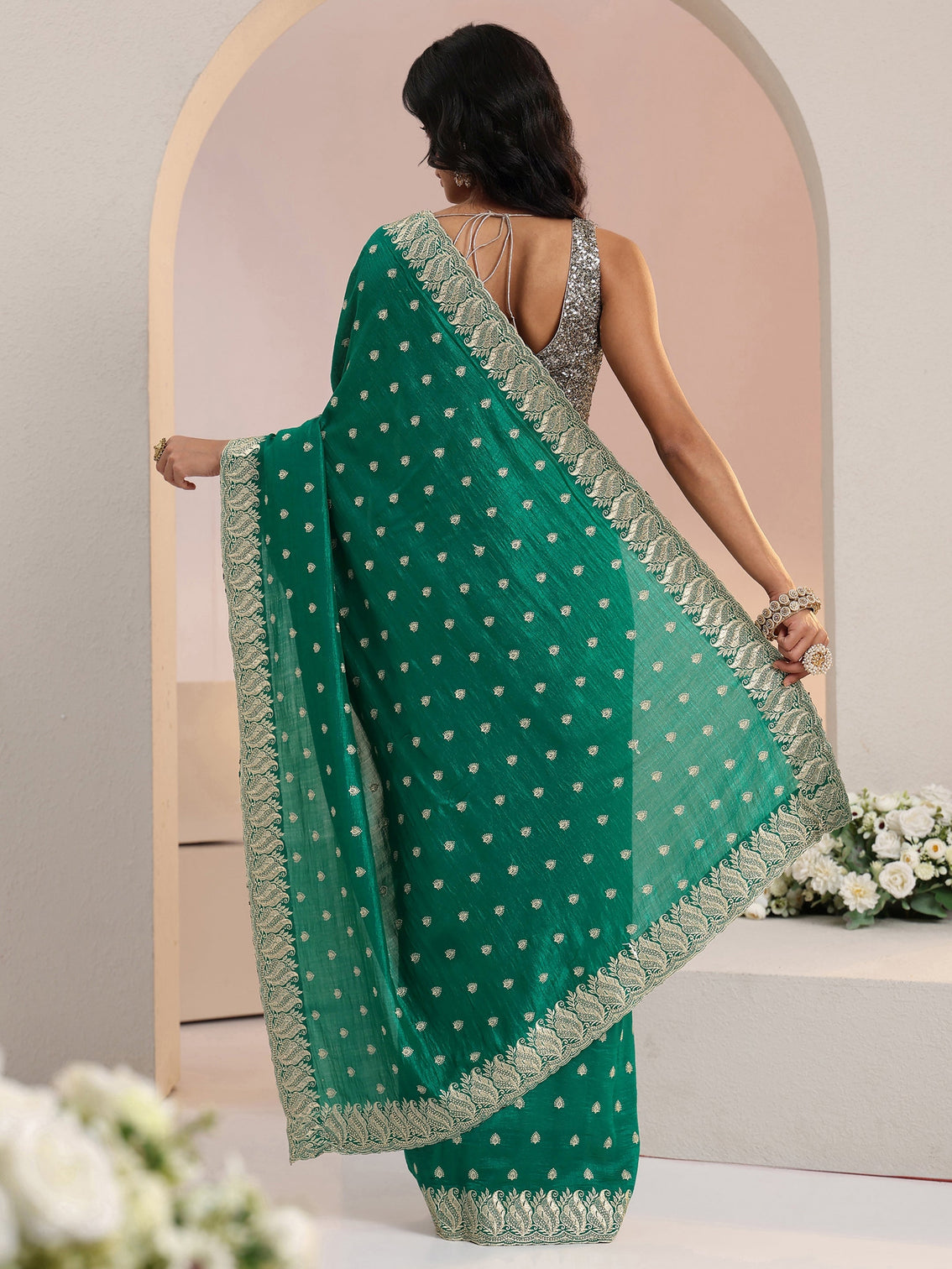 Mameraa Emerald Green Embroidered Silk Blend Saree