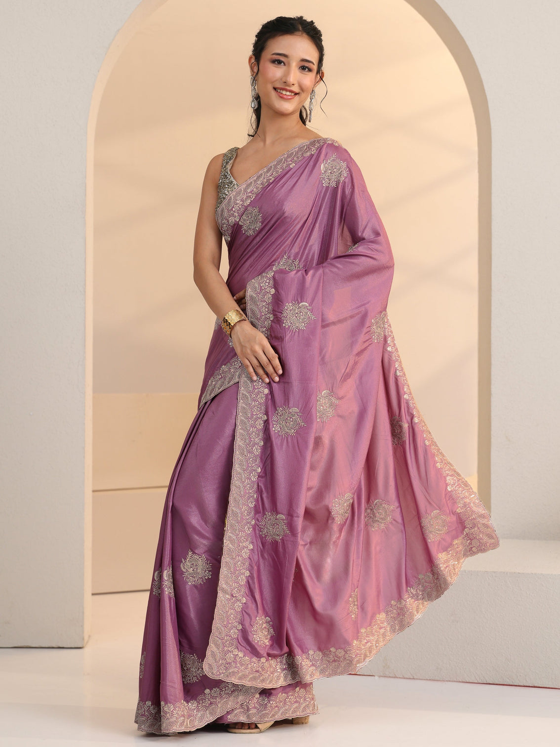 Mameraa Dusty Purple Floral Embroidered Silk Blend Saree