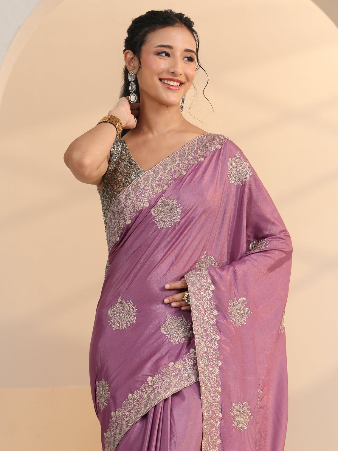 Mameraa Dusty Purple Floral Embroidered Silk Blend Saree