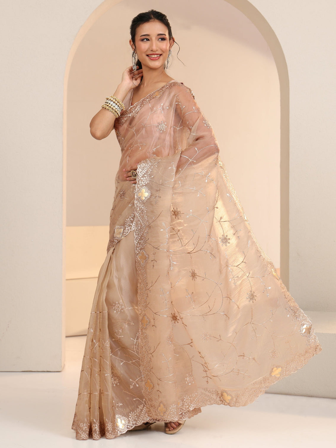 Mameraa Golden Floral Embroidered Tissue Saree