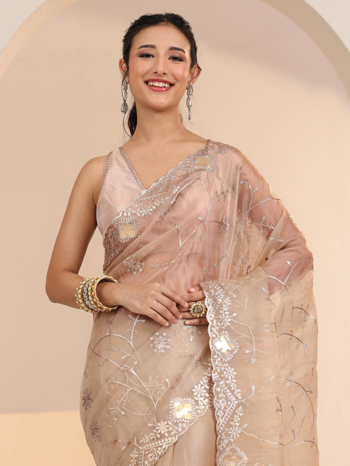 Mameraa Golden Floral Embroidered Tissue Saree