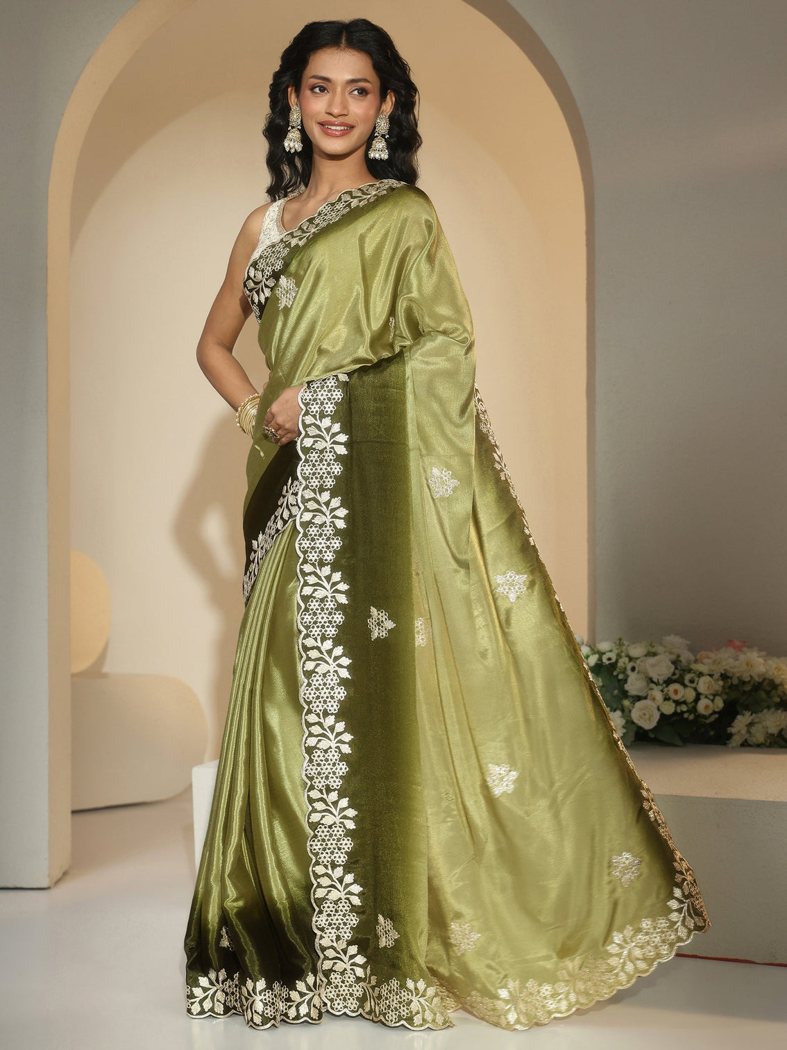 Mameraa Forest Green Floral Embroidered Ombre Silk Blend Saree