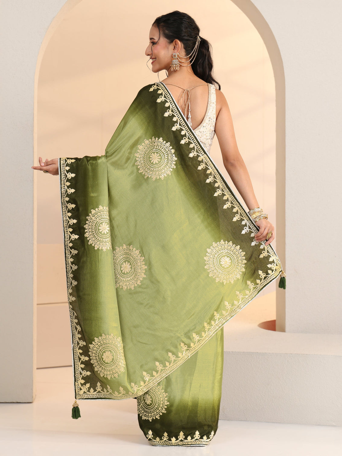 Mameraa Pista Green Mandala Art Embroidered Ombre Silk Blend Saree
