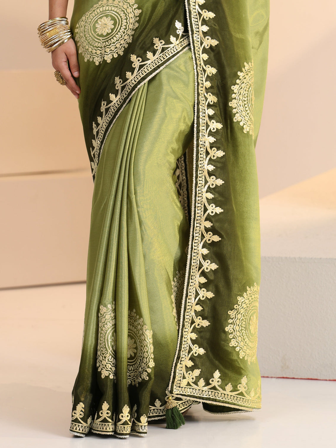 Mameraa Pista Green Mandala Art Embroidered Ombre Silk Blend Saree