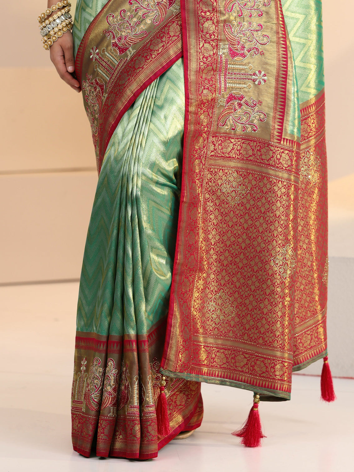 Mameraa Seafoam Green Chevron Woven Design Silk Blend Saree
