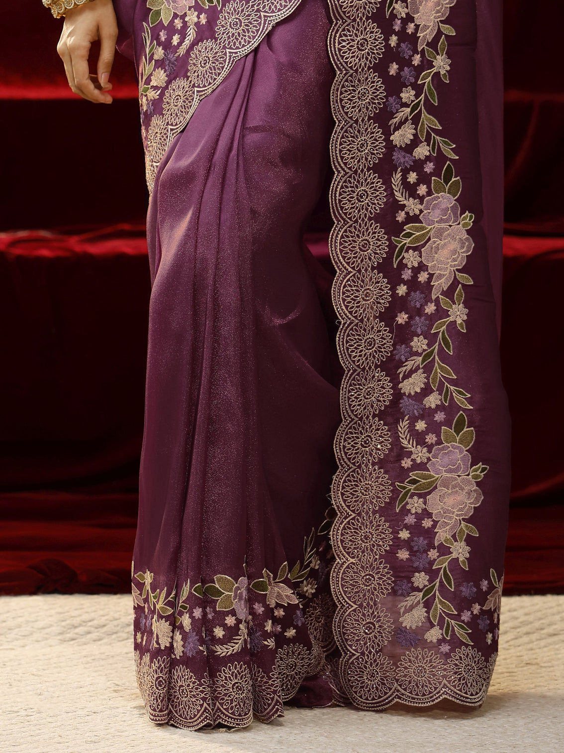 Mameraa Mauve Solid Silk Blend Saree