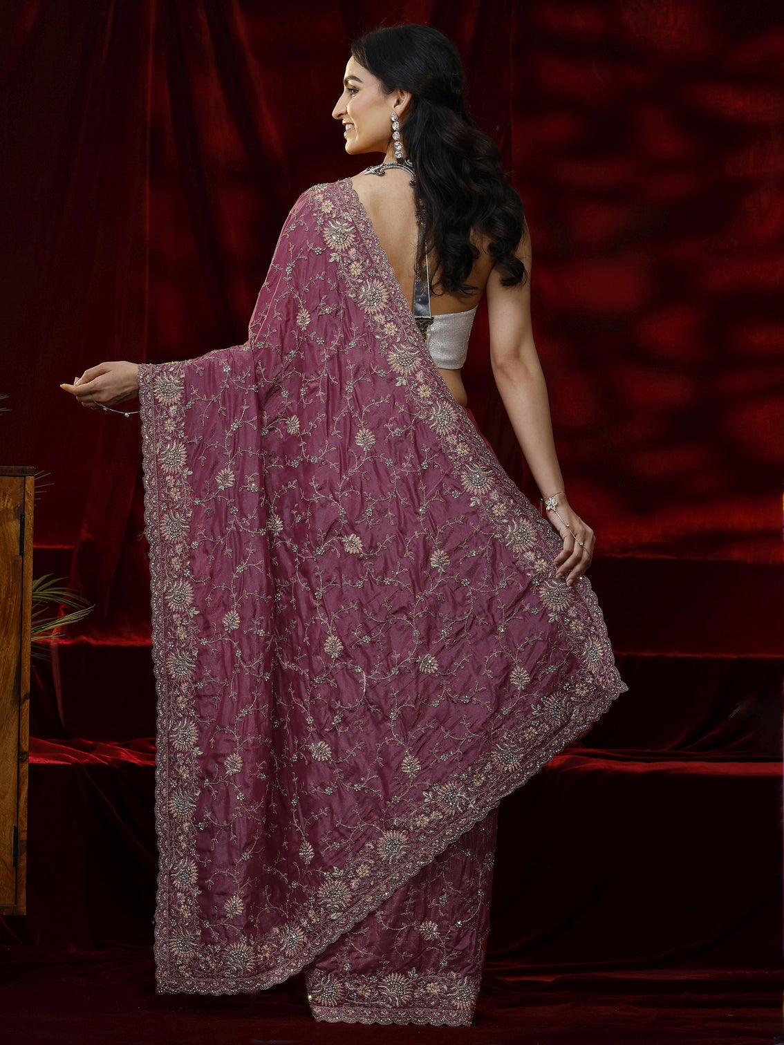 Mameraa Art Mauve Floral Embroidered Satin Saree