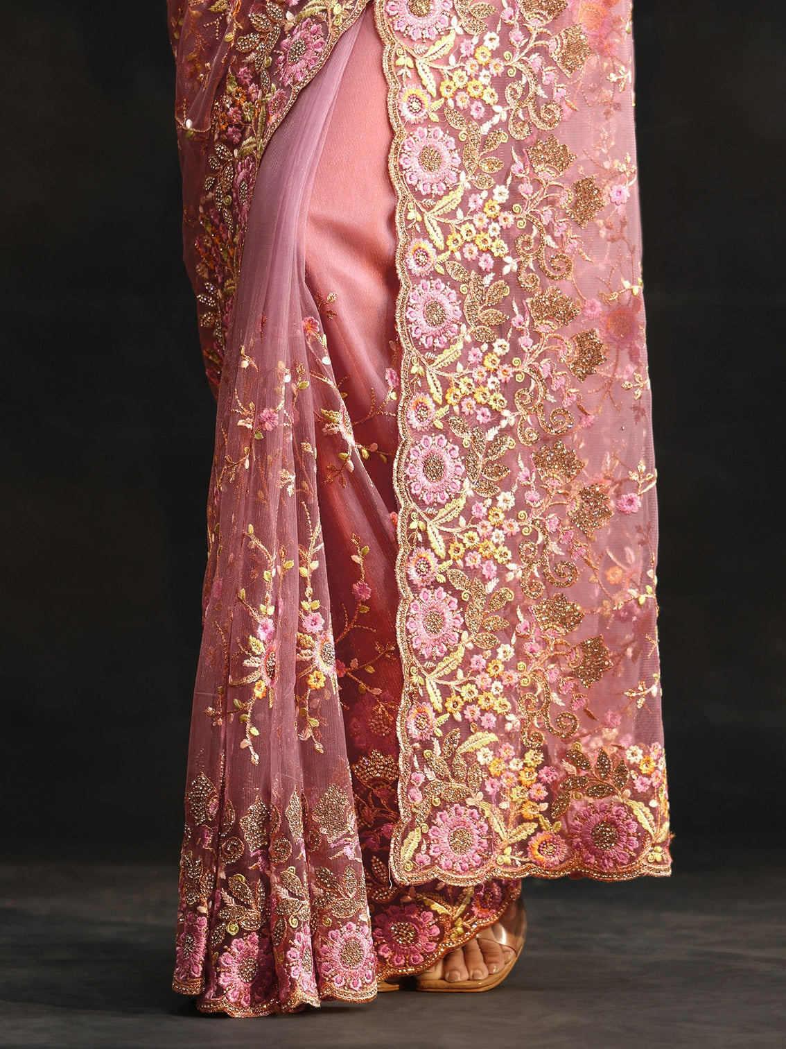 Mameraa Art Mauve Floral Embellished Net Saree
