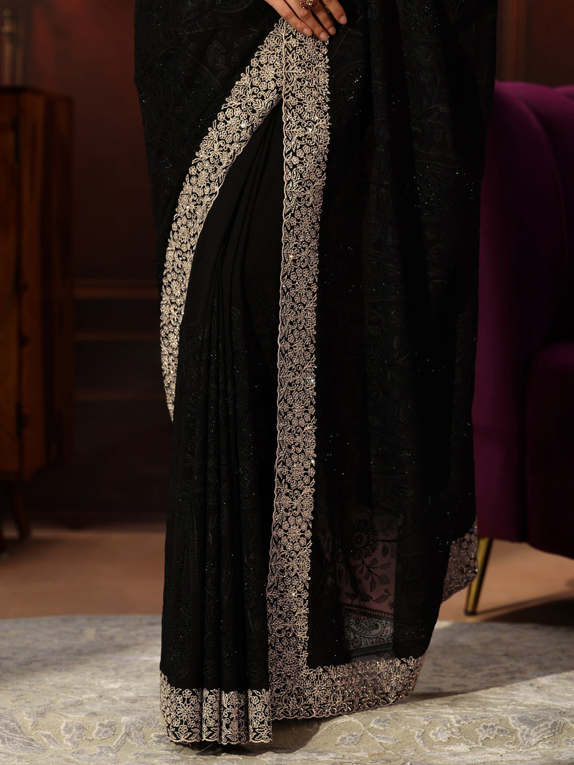Mameraa Art Black Floral Embroidered Georgette Saree
