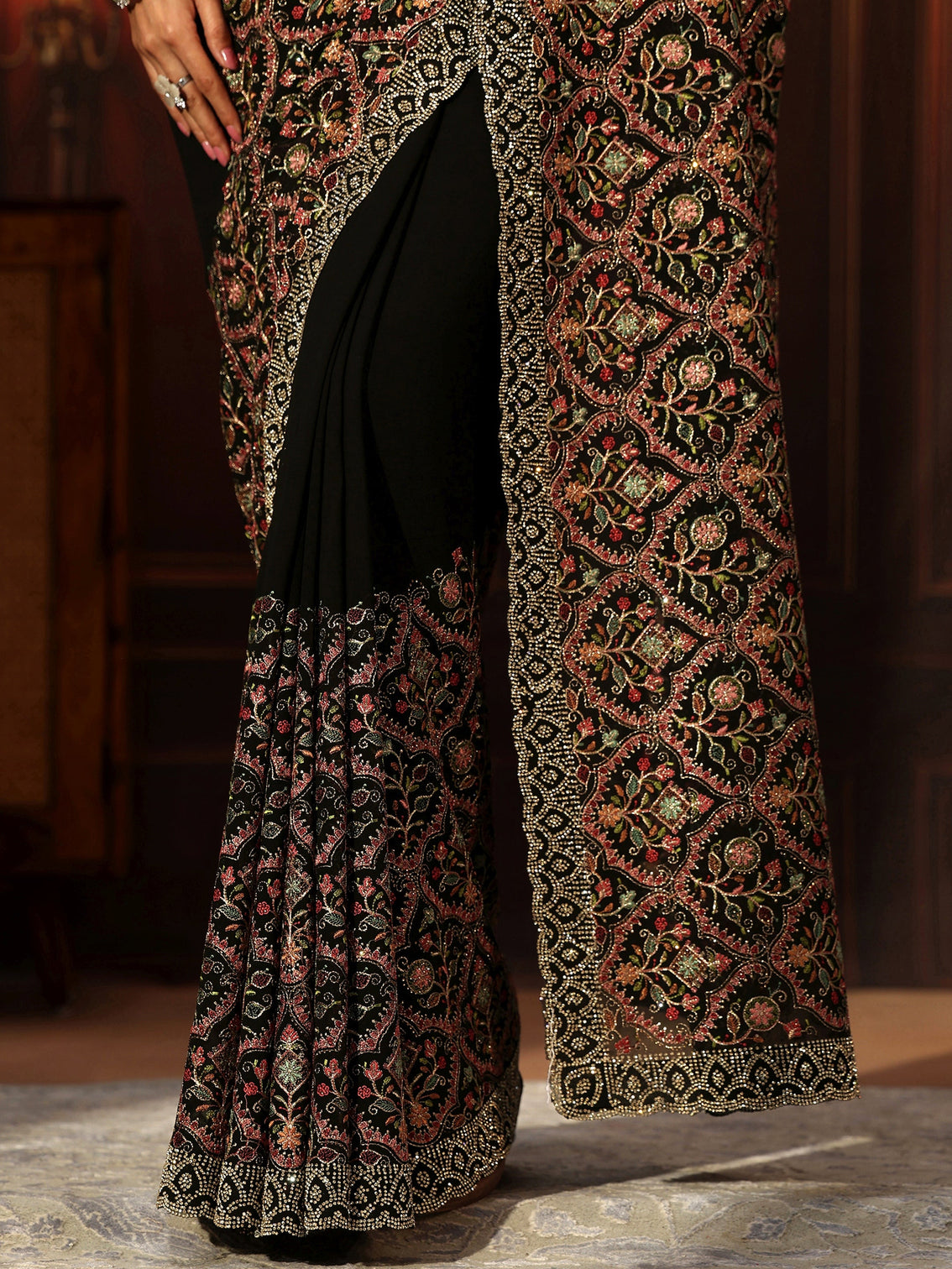 Mameraa Art Black Floral Embroidered Georgette Saree