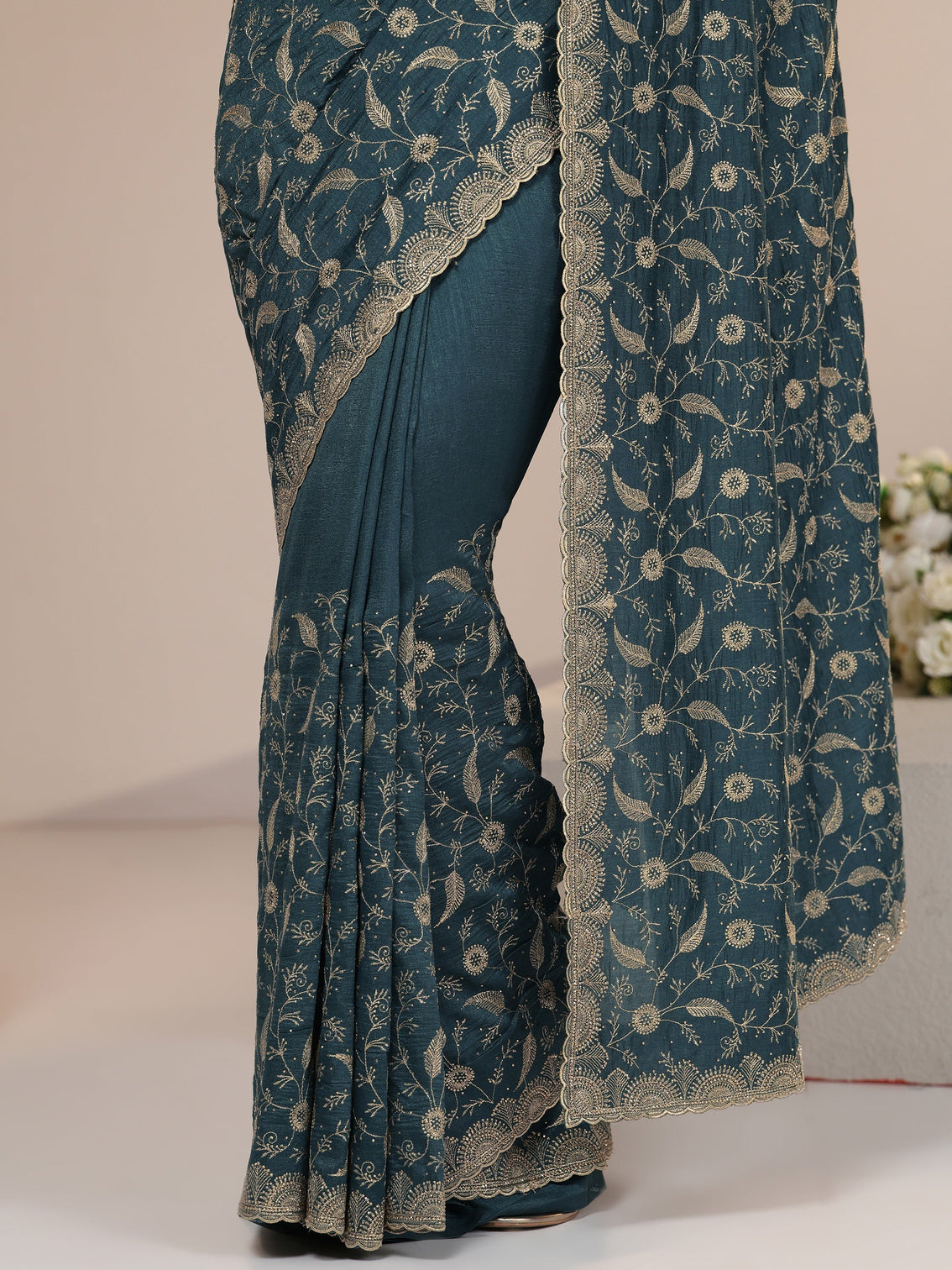 Mameraa Teal Green Floral Embroidered Silk Blend Saree