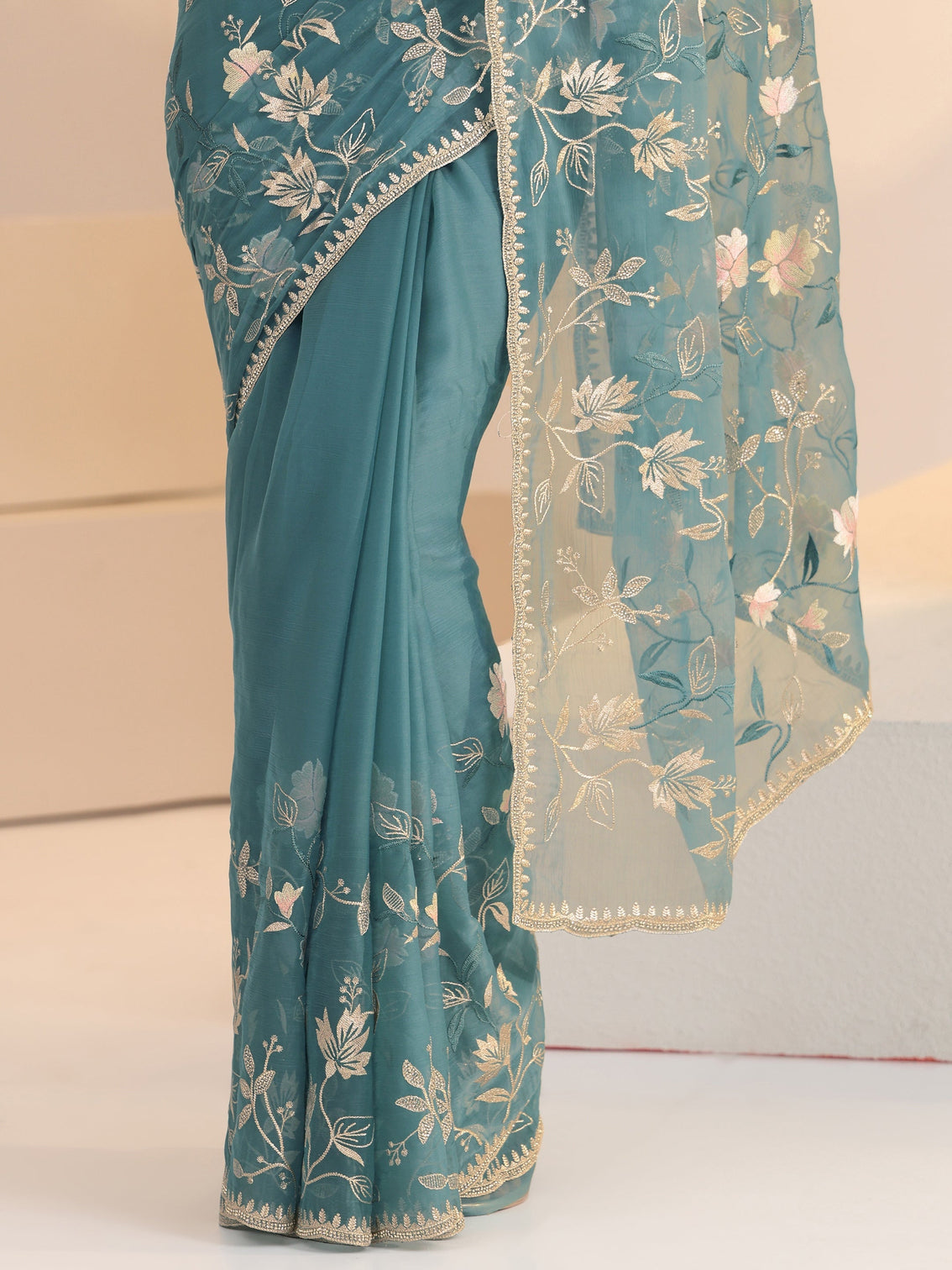 Mameraa Dusty Blue Floral Embroidered Chiffon Saree