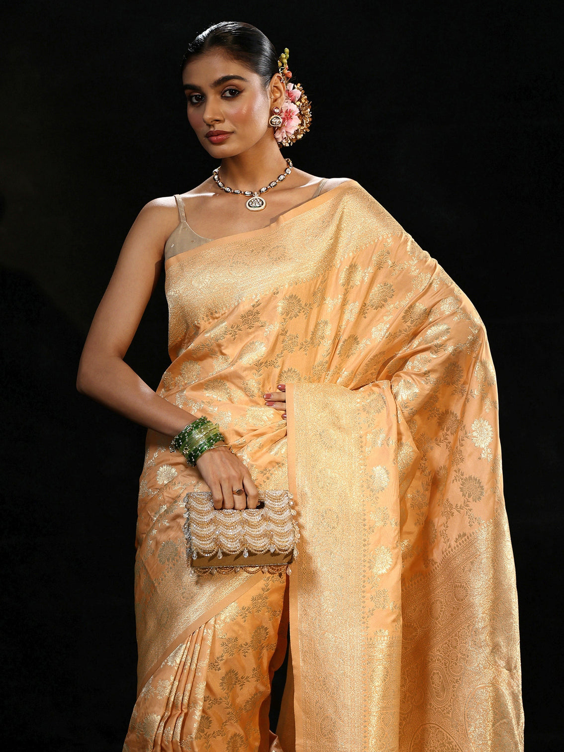 Mameraa Gold Banarasi Silk Blend Saree