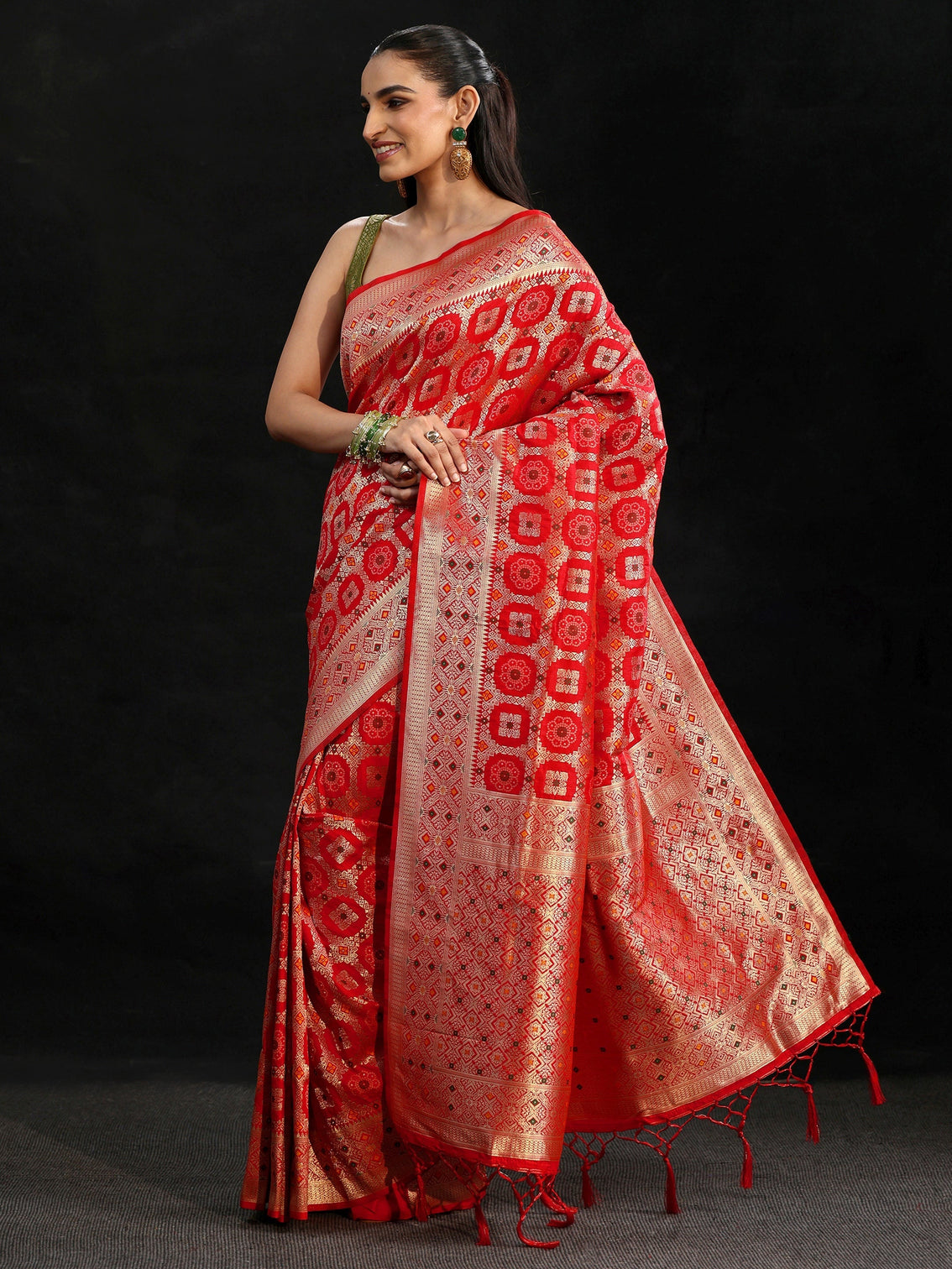 Mameraa Vermilion Red Banarasi Silk Blend Saree