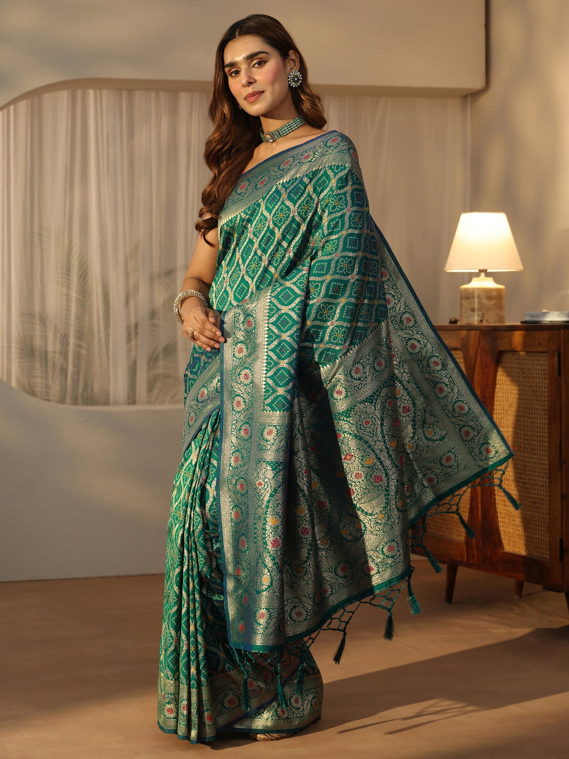 Mameraa Turquoise Blue Bandhani Print Woven Silk Blend Saree