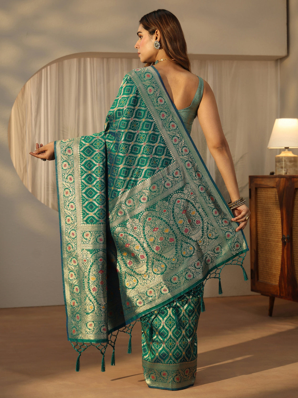 Mameraa Turquoise Blue Bandhani Print Woven Silk Blend Saree