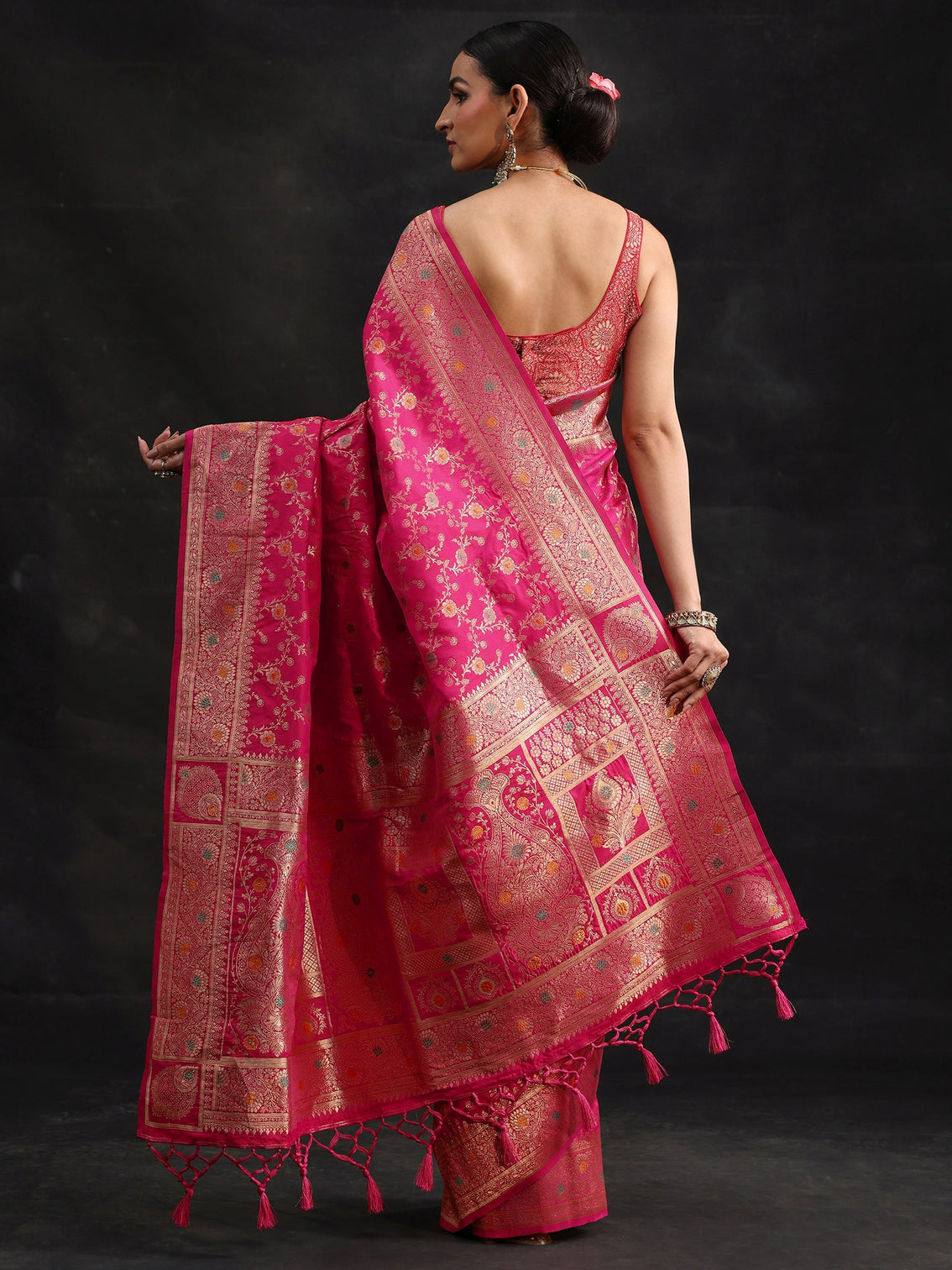 Mameraa Rani Pink Meenakari Banarasi Silk Blend Saree