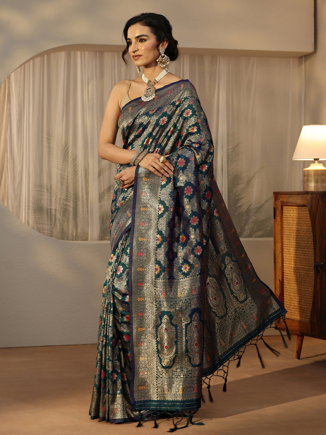 Mameraa Peacock Blue Banarasi Silk Blend Saree