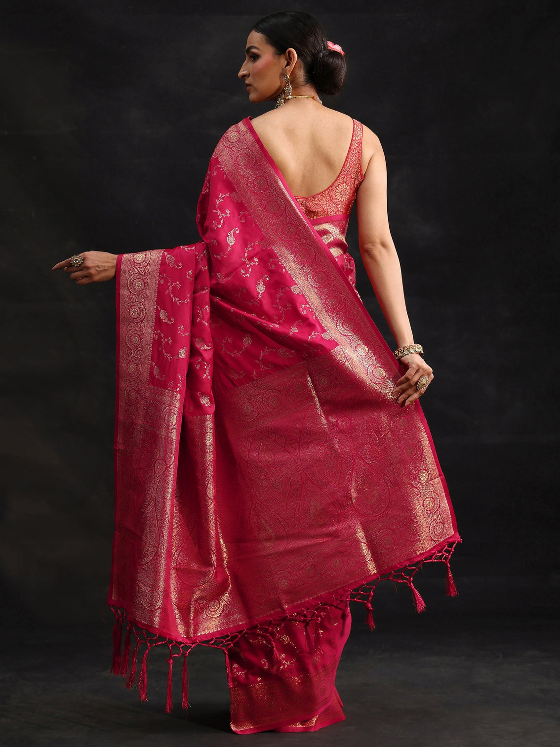Mameraa Rani Pink Banarasi Silk Blend Saree