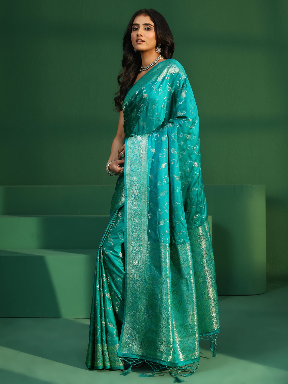 Mameraa Sea Green Banarasi Silk Blend Saree