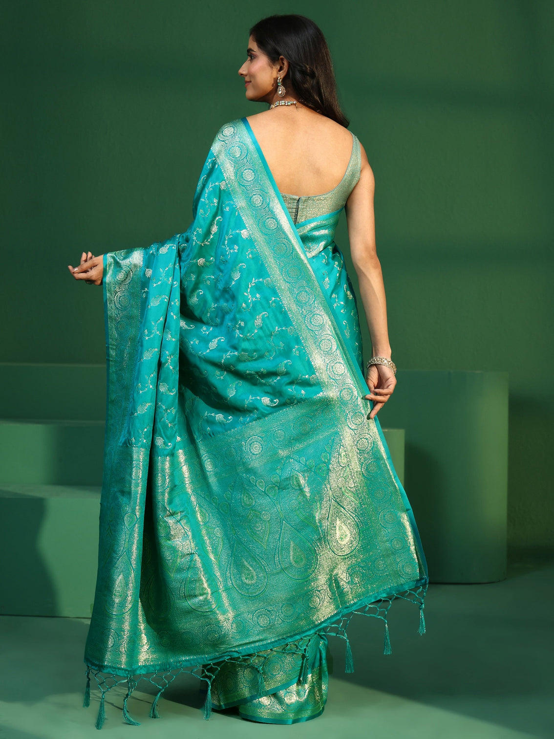 Mameraa Sea Green Banarasi Silk Blend Saree
