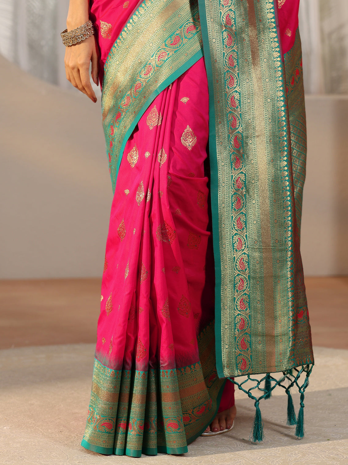 Mameraa Rani Pink Banarasi Silk Blend Saree