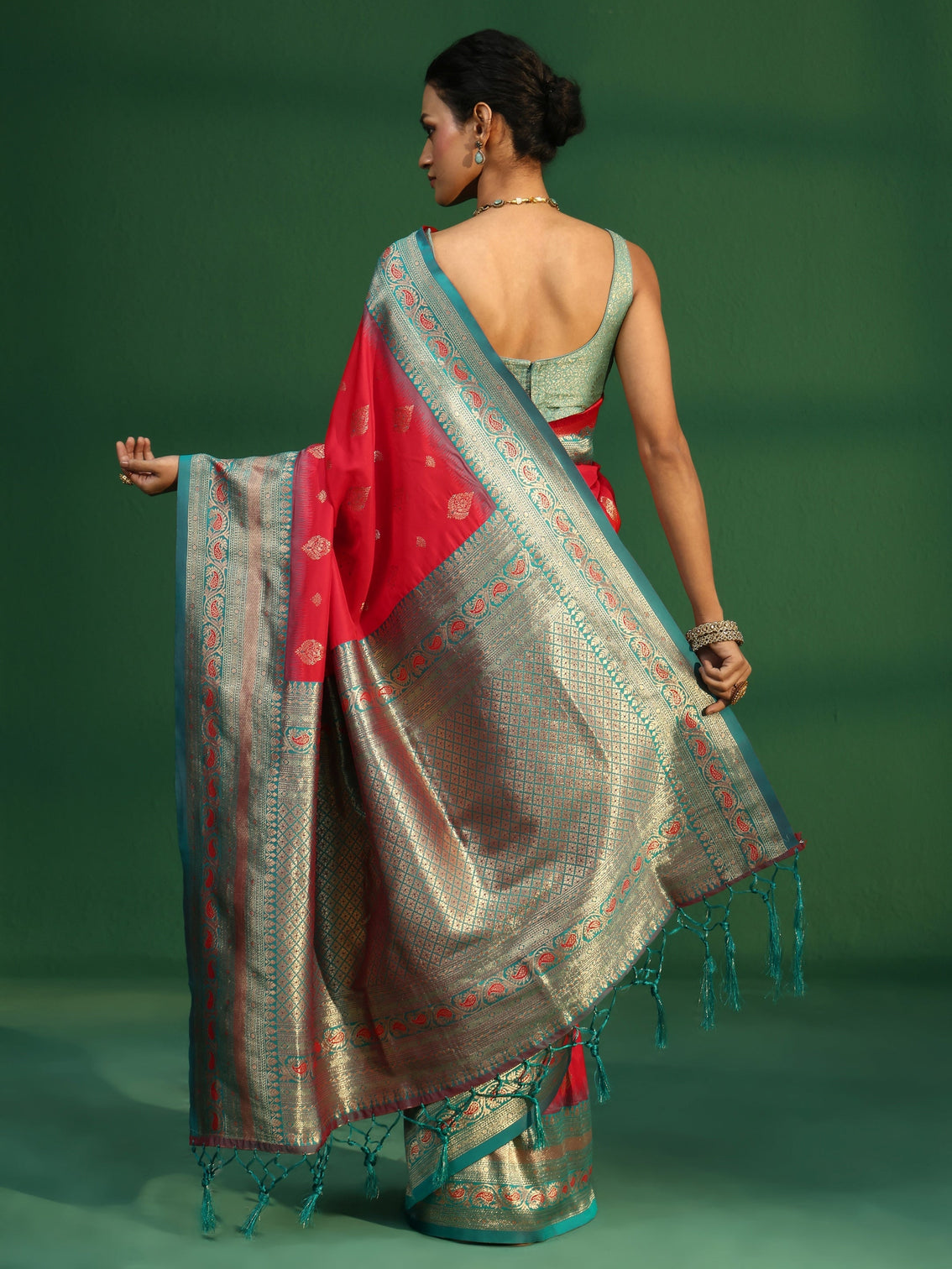 Mameraa Vermillion Red Banarasi Silk Blend Saree