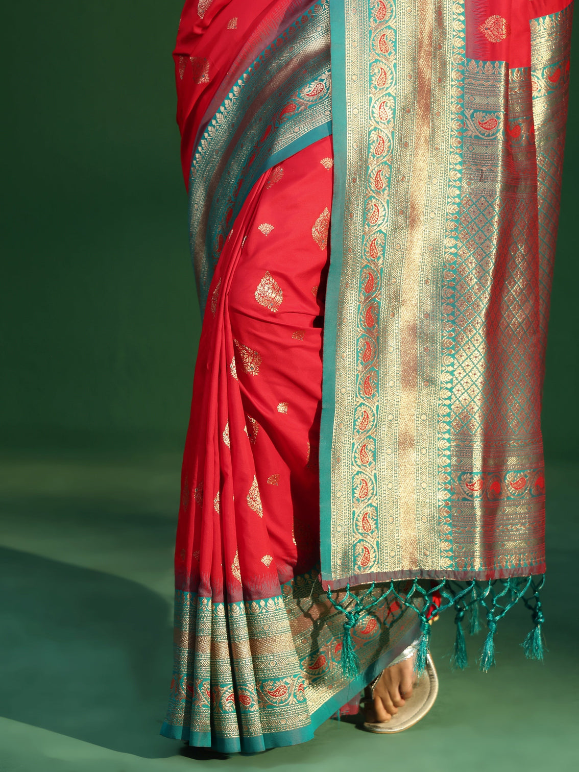 Mameraa Vermillion Red Banarasi Silk Blend Saree