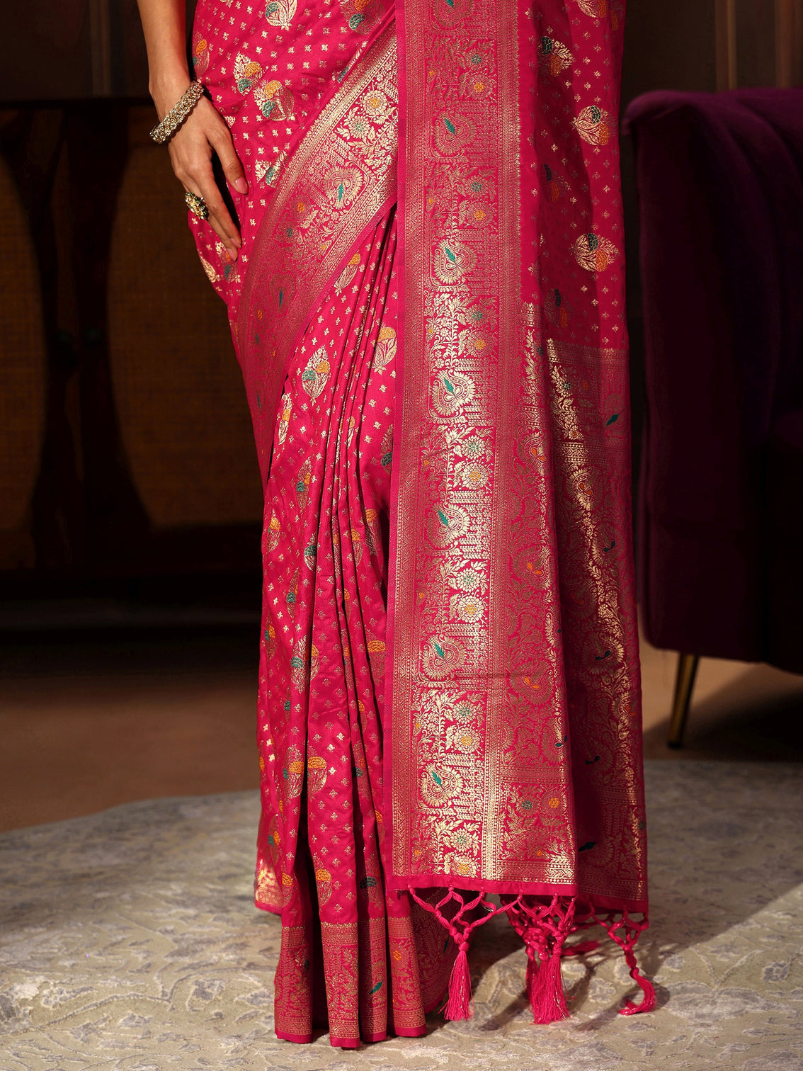 Mameraa Rani Pink Banarasi Silk Blend Saree