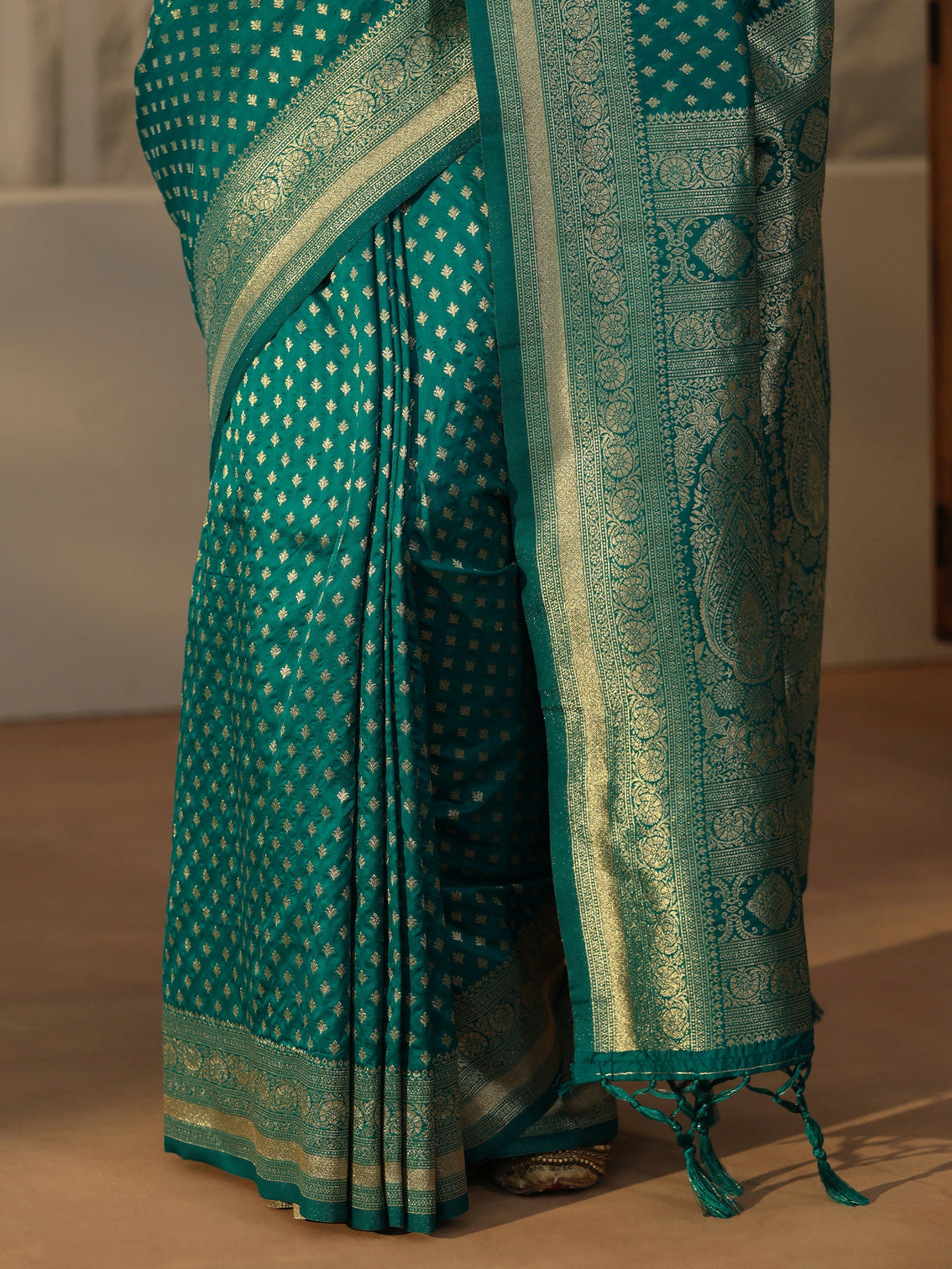 Mameraa Sea Green Banarasi Silk Blend Saree